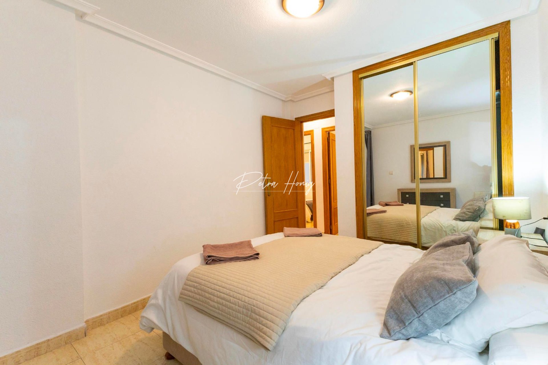 Resales - Apartment - Torrevieja