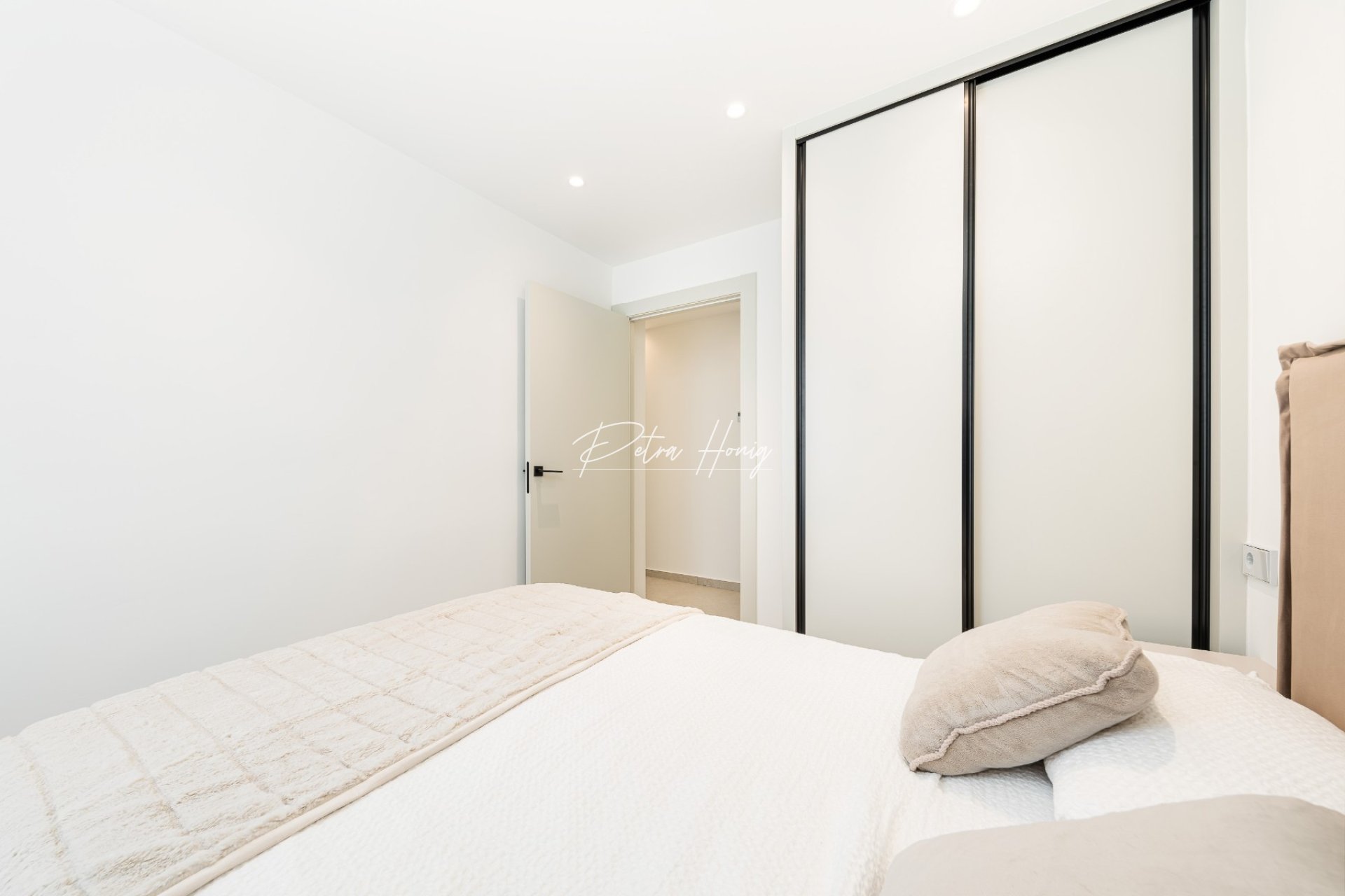 Resales - Apartment - Torrevieja
