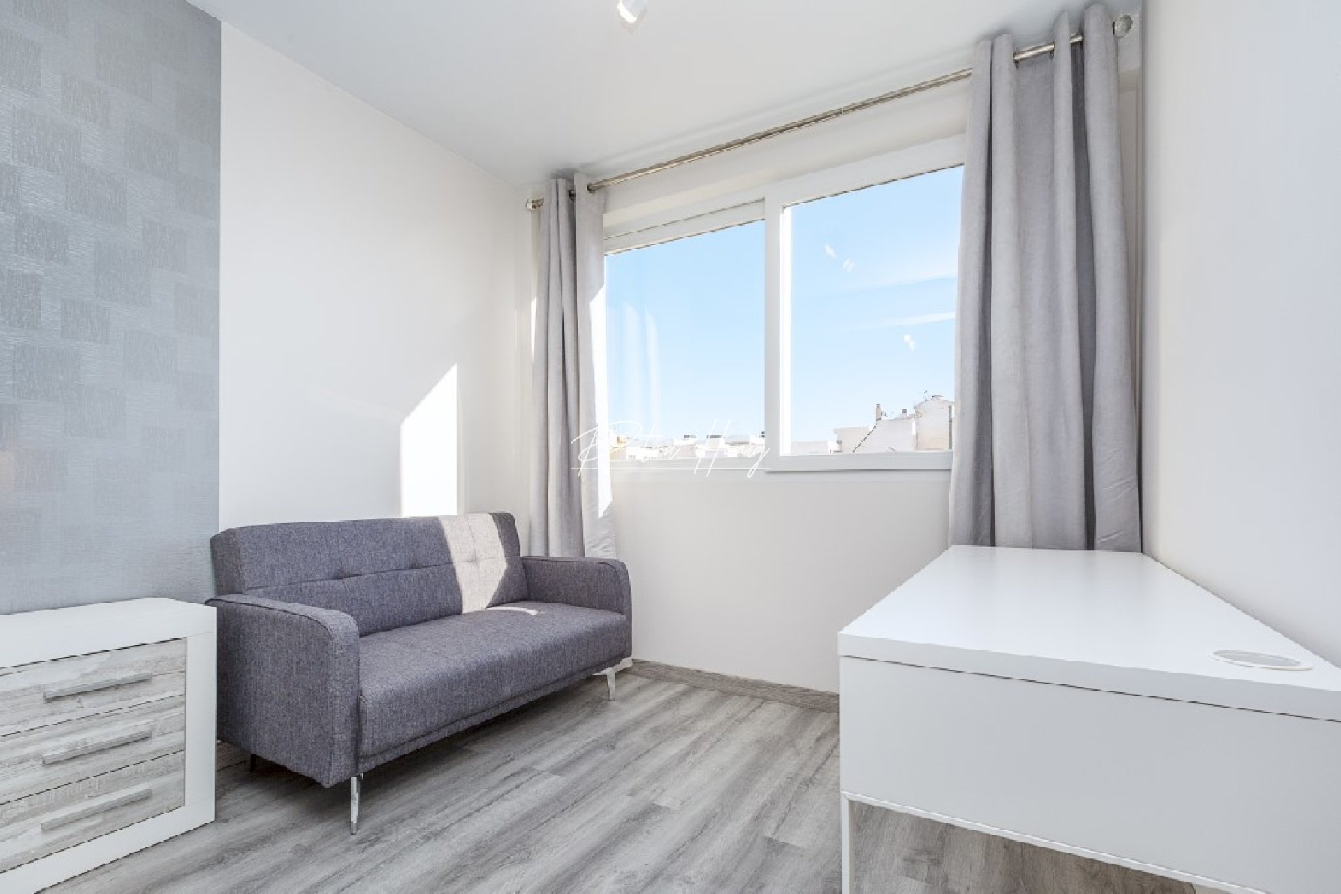 Resales - Apartment - Torrevieja