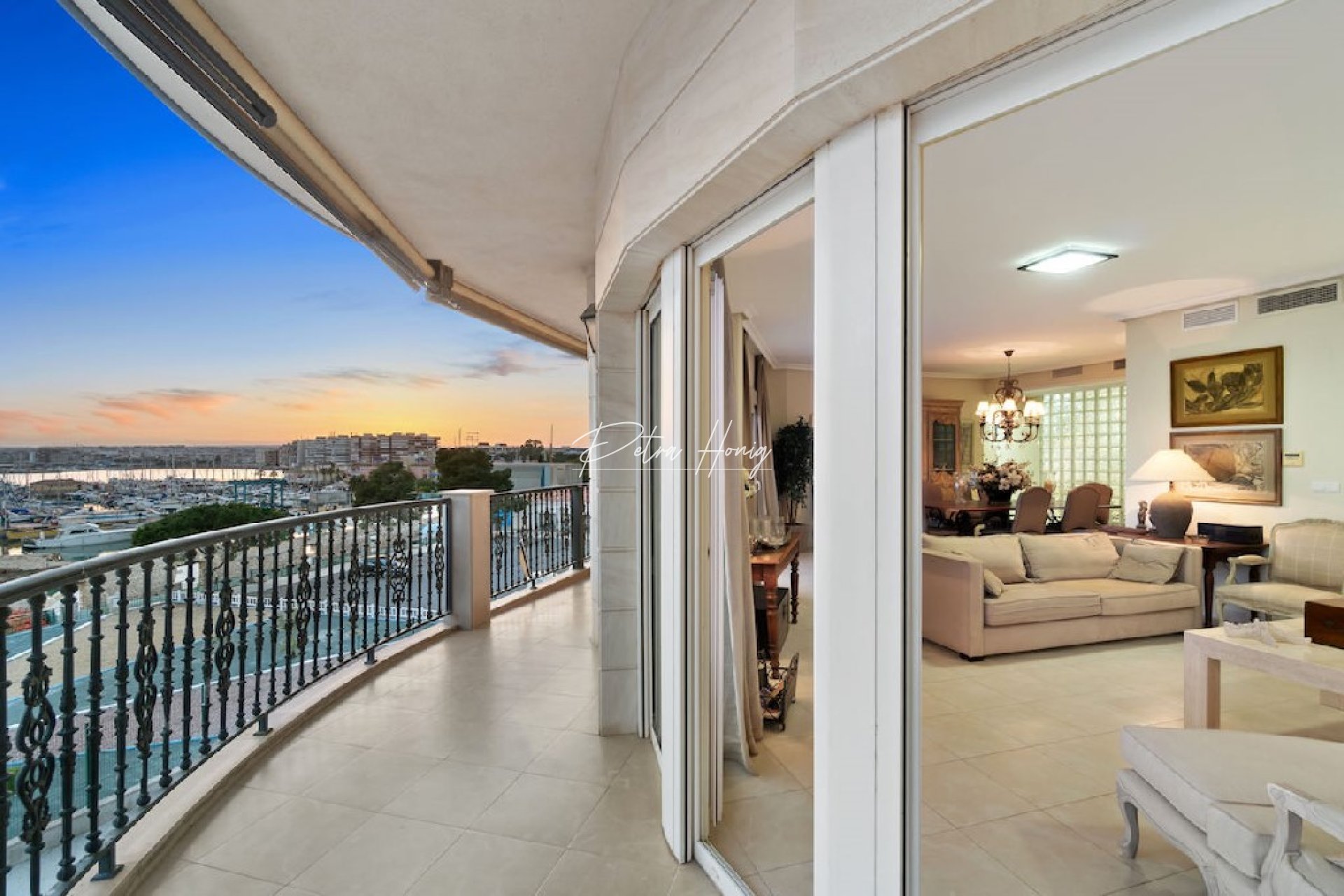 Resales - Apartment - Torrevieja