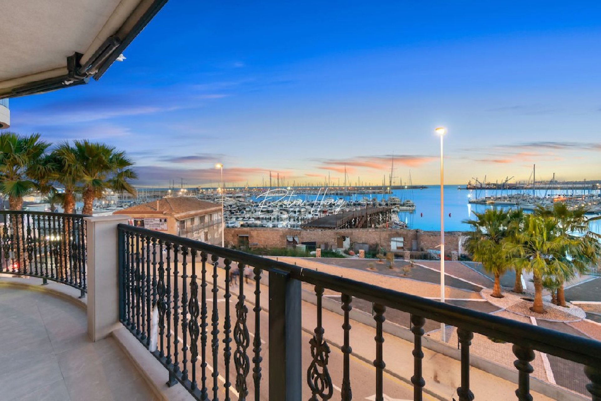 Resales - Apartment - Torrevieja