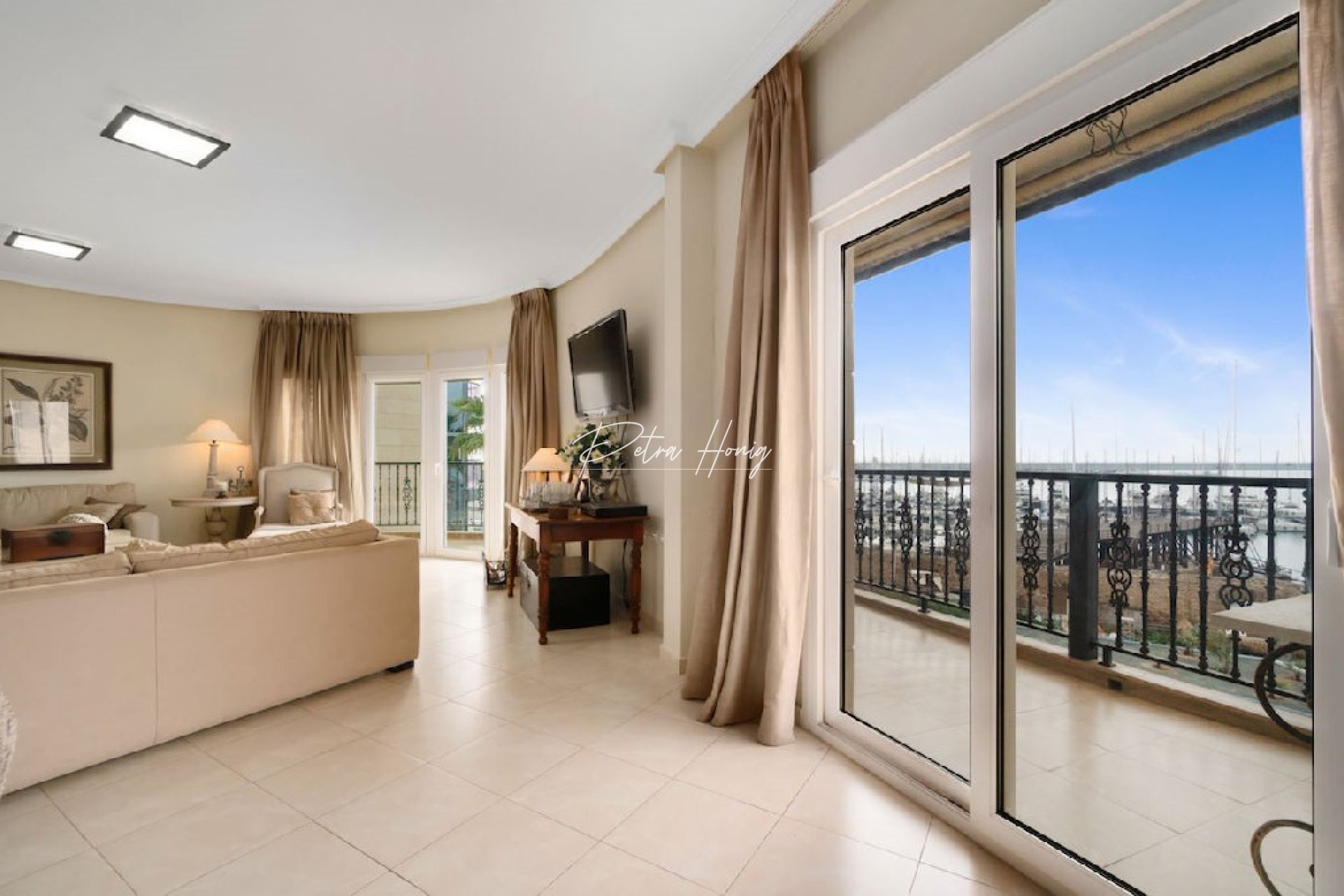 Resales - Apartment - Torrevieja