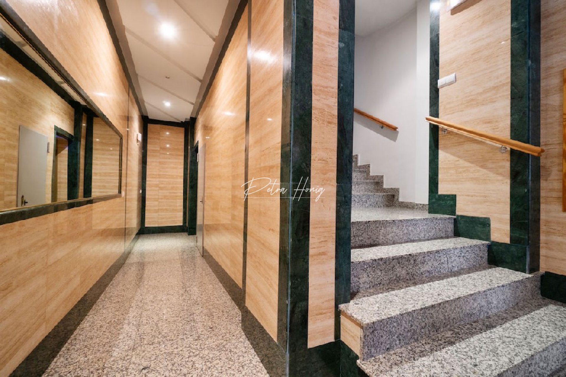 Resales - Apartment - Torrevieja