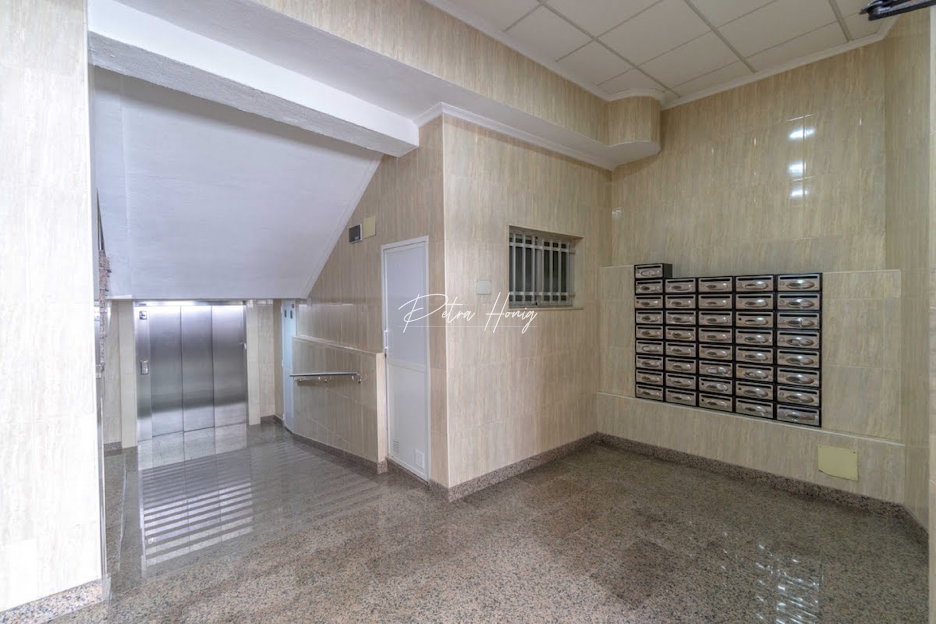 Resales - Apartment - Torrevieja