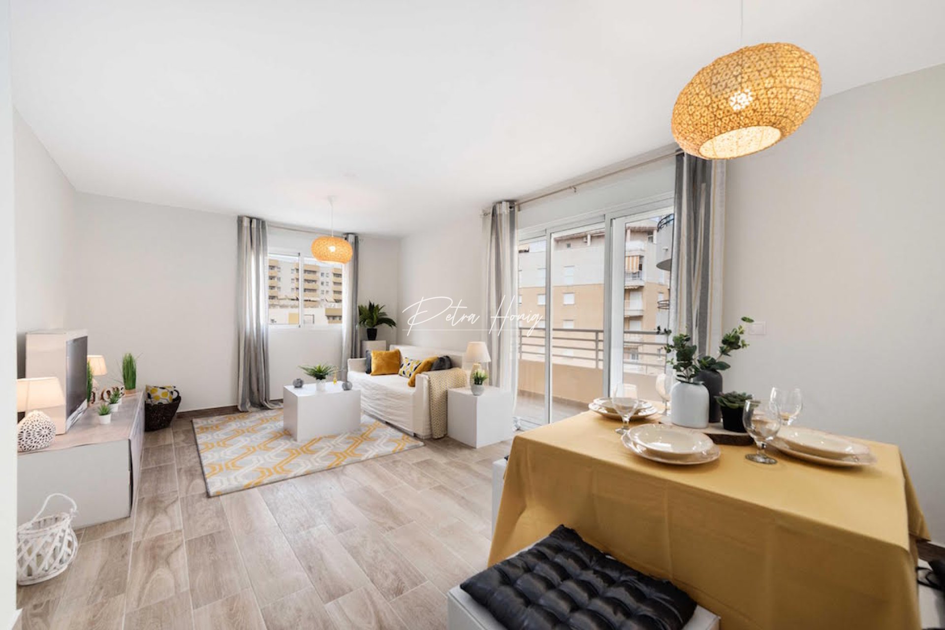 Resales - Apartment - Torrevieja