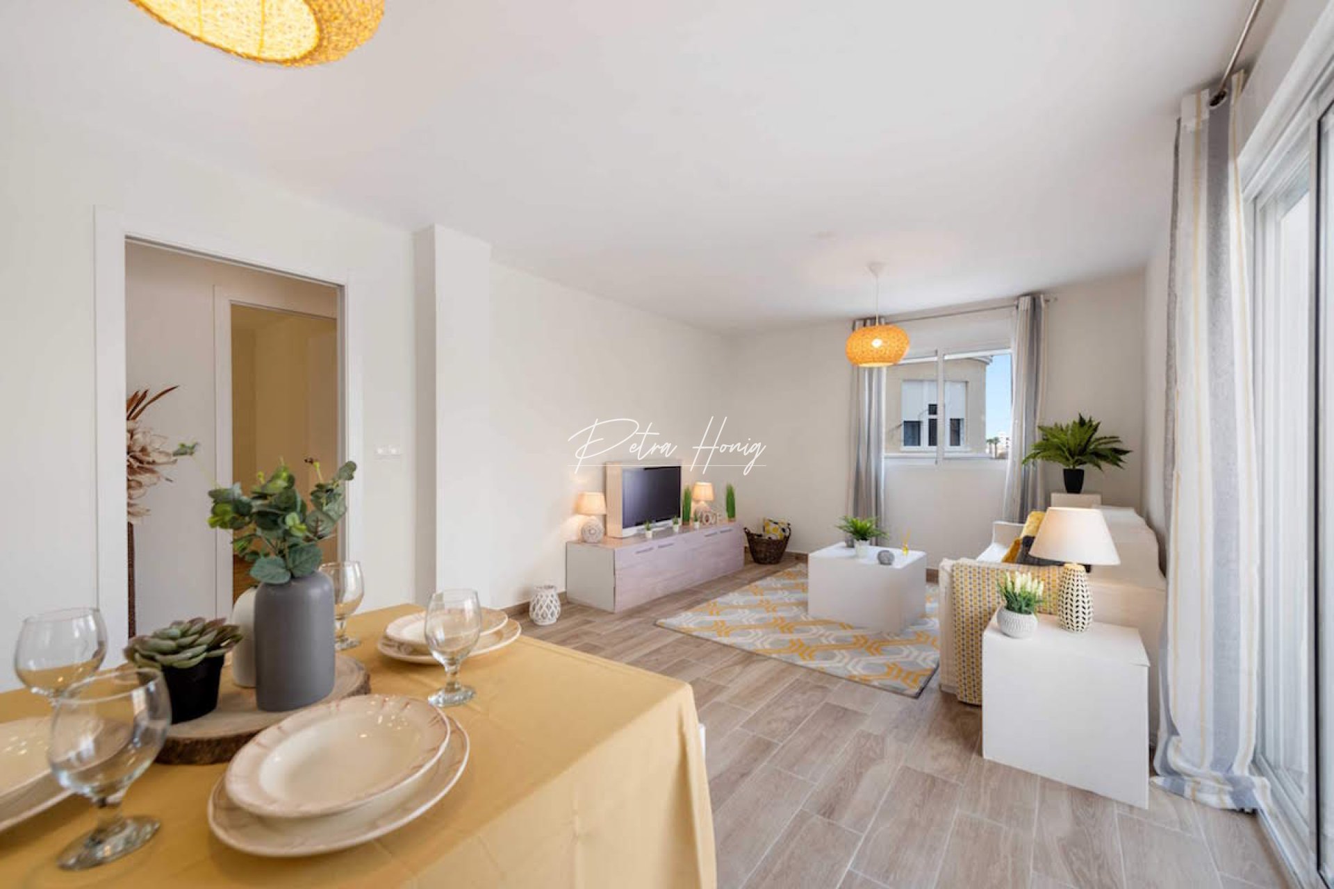 Resales - Apartment - Torrevieja