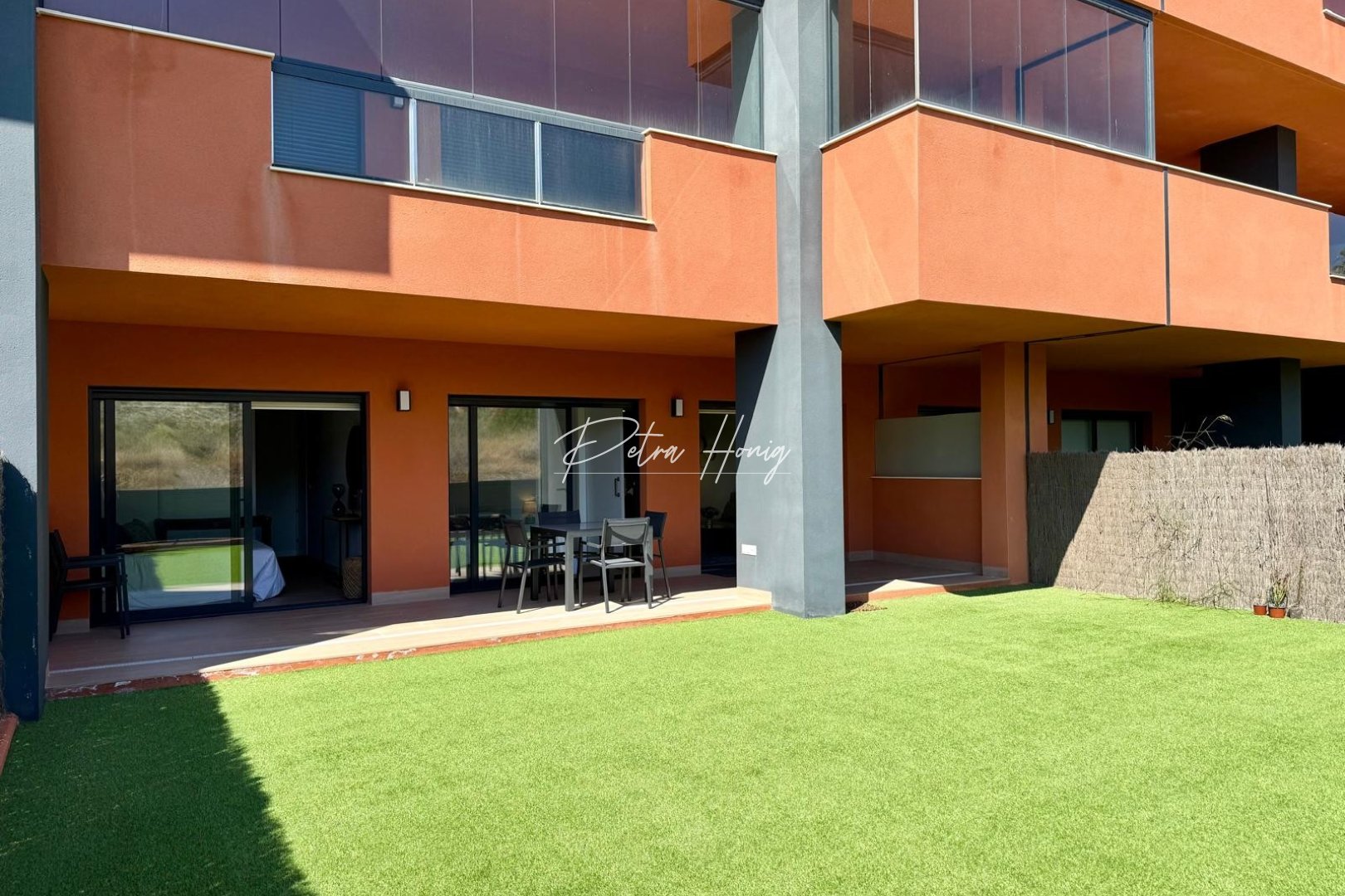 Resales - Apartment - Villamartin