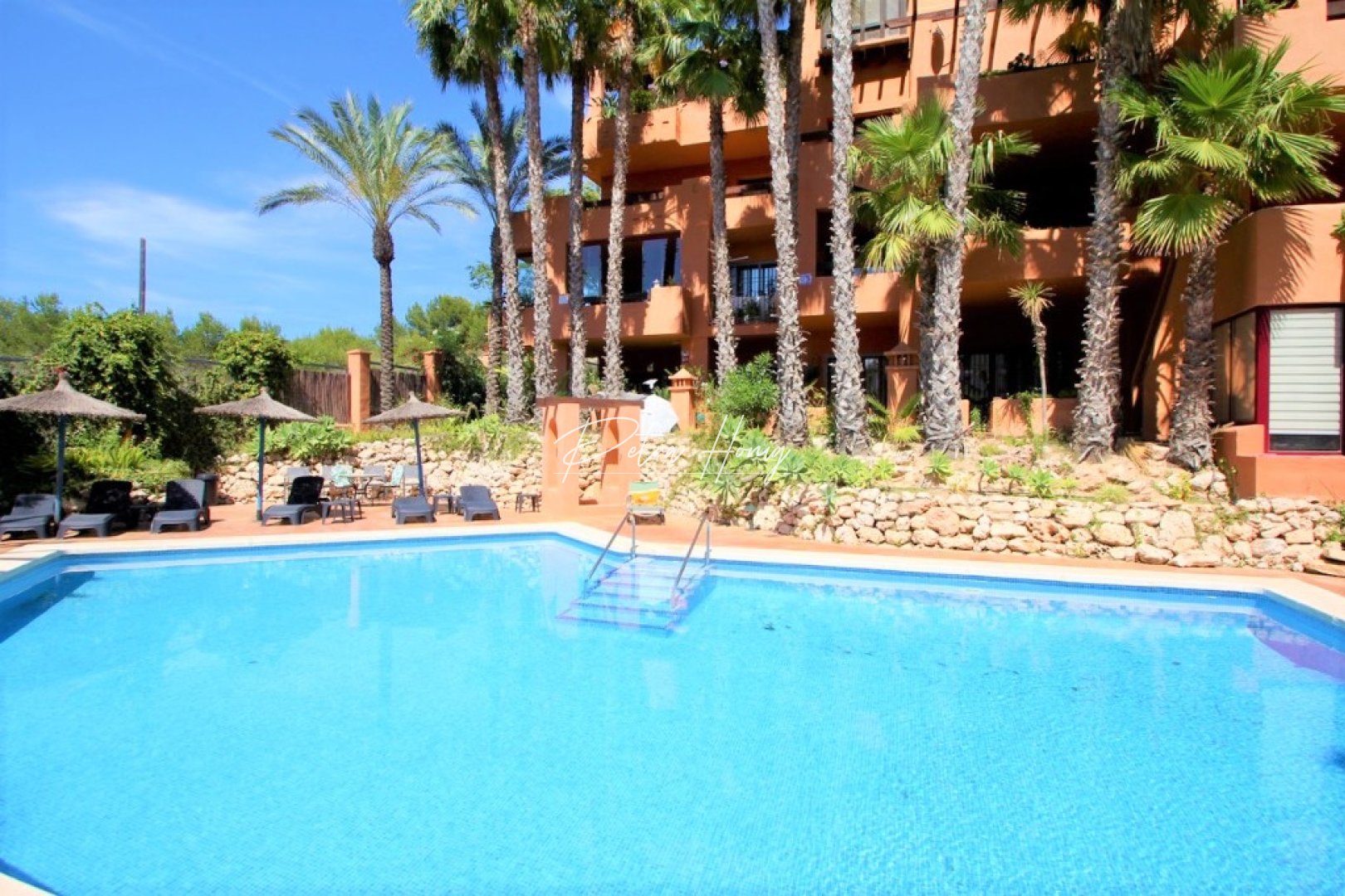 Resales - Apartment - Villamartin