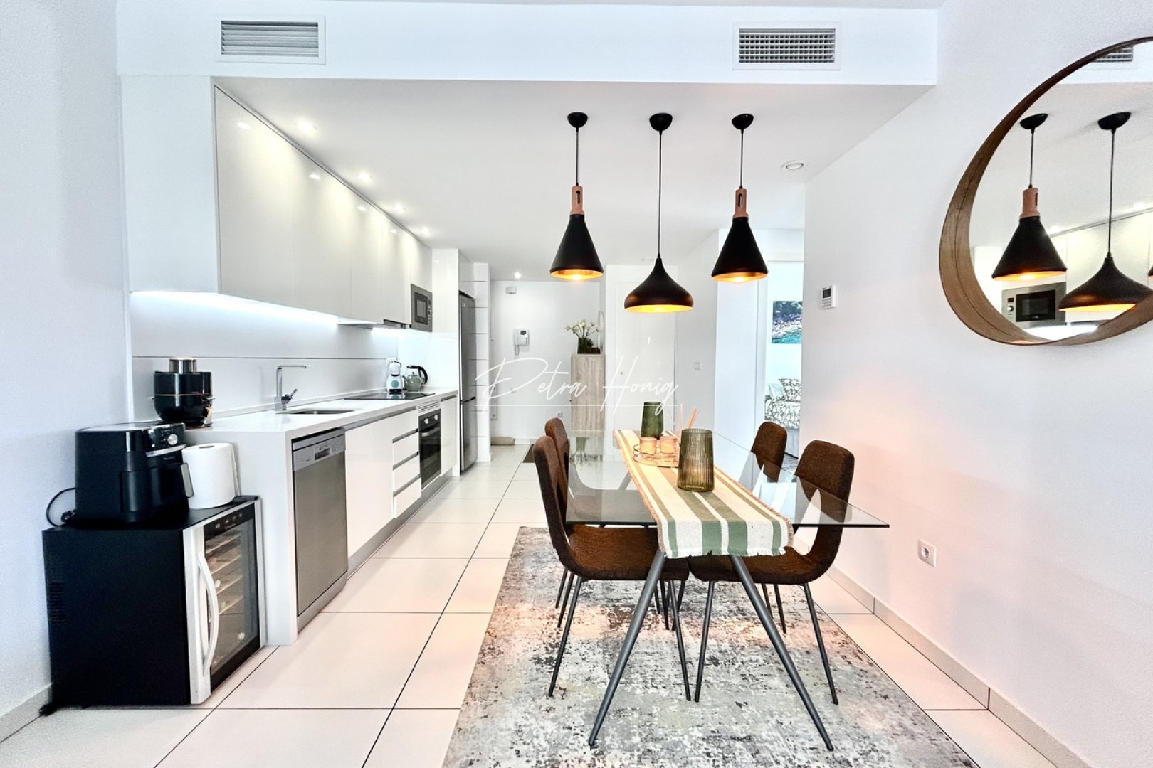 Resales - Apartment - Villamartin