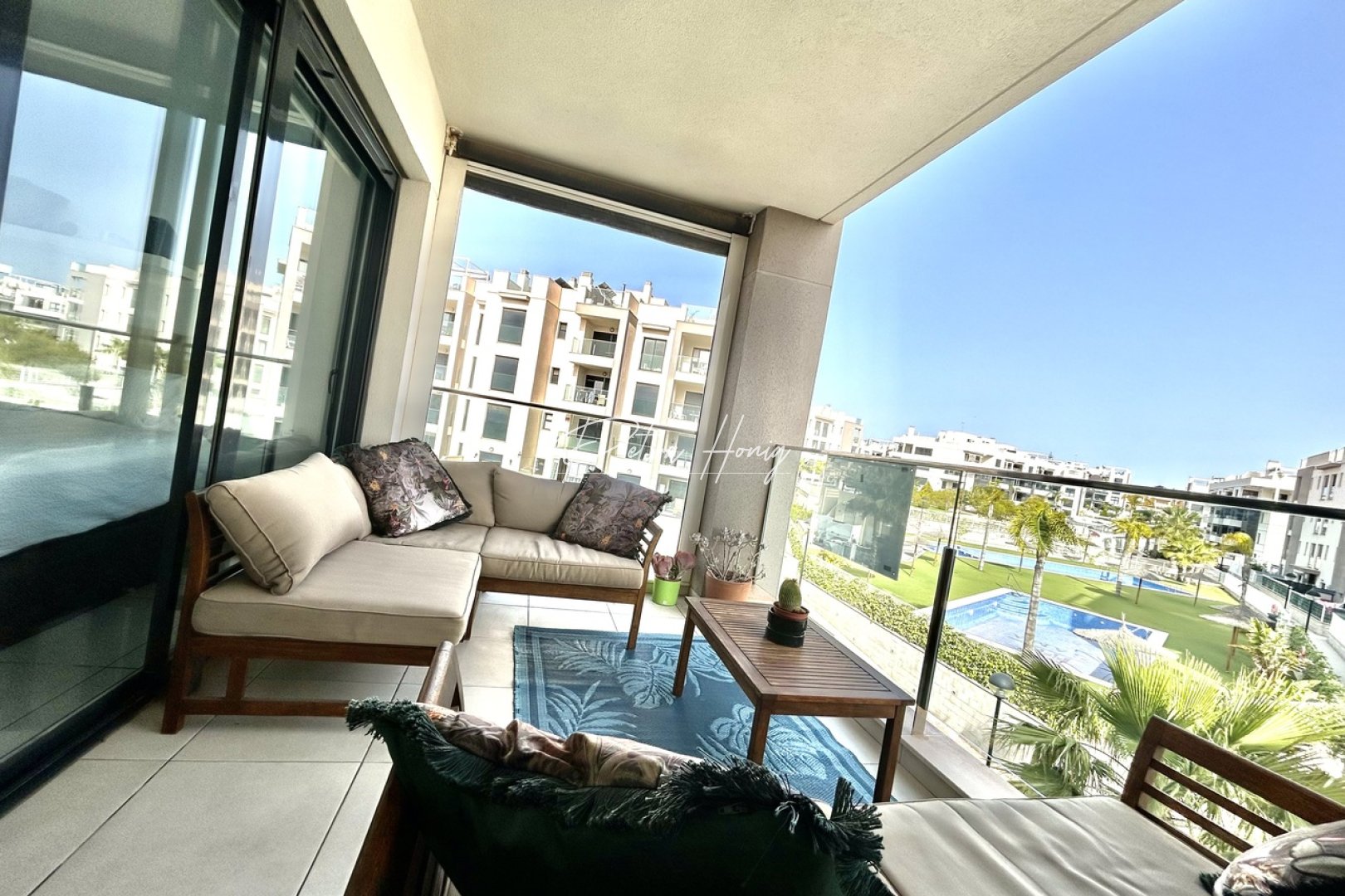 Resales - Apartment - Villamartin