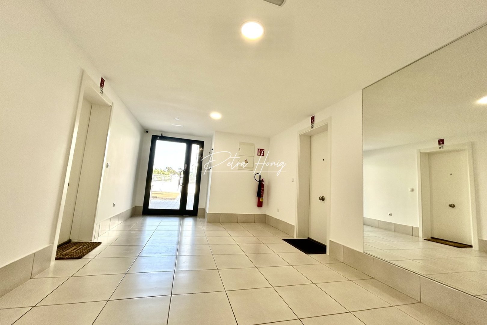 Resales - Apartment - Villamartin