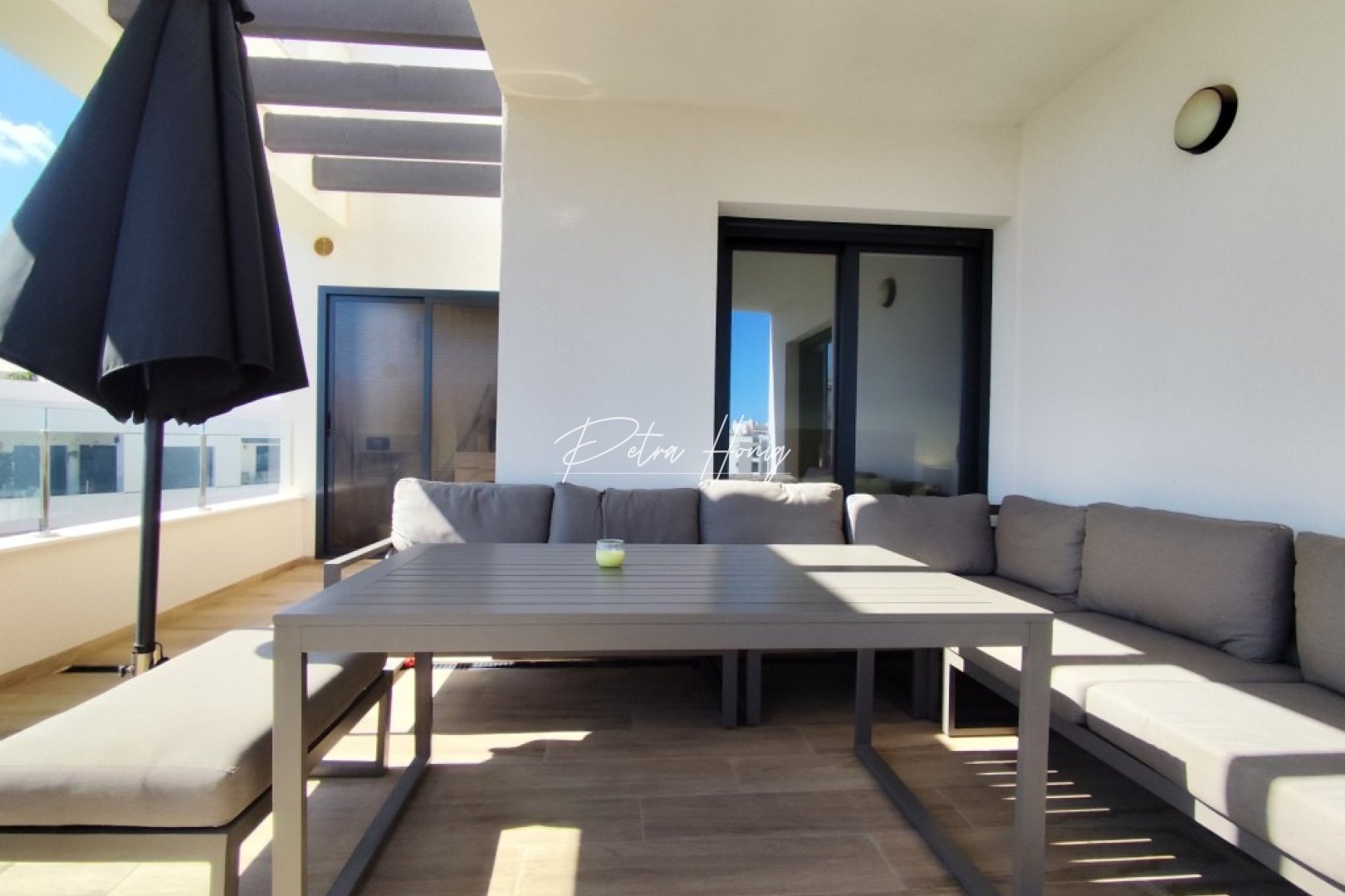 Resales - Apartment - Villamartin