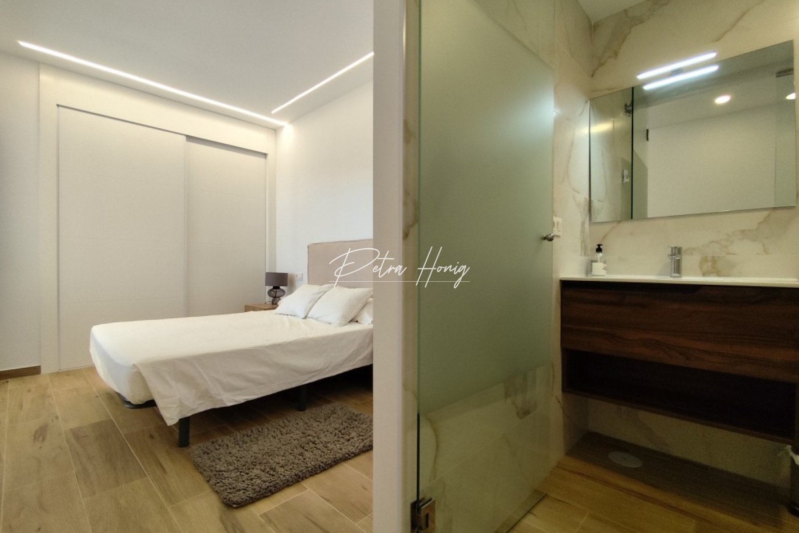 Resales - Apartment - Villamartin