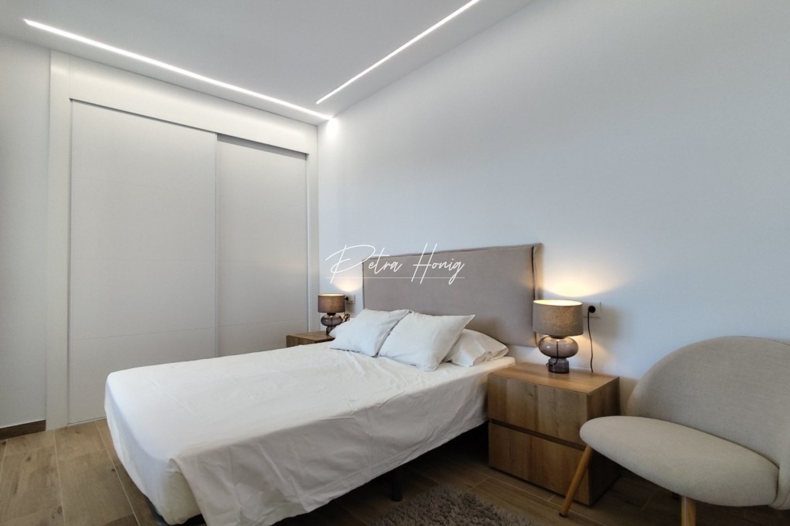 Resales - Apartment - Villamartin