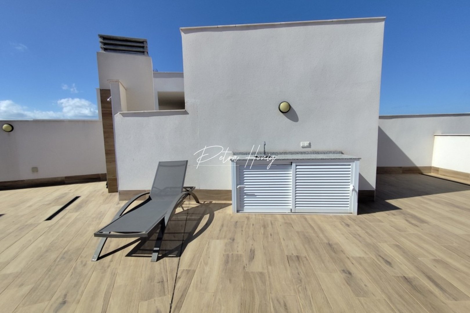 Resales - Apartment - Villamartin