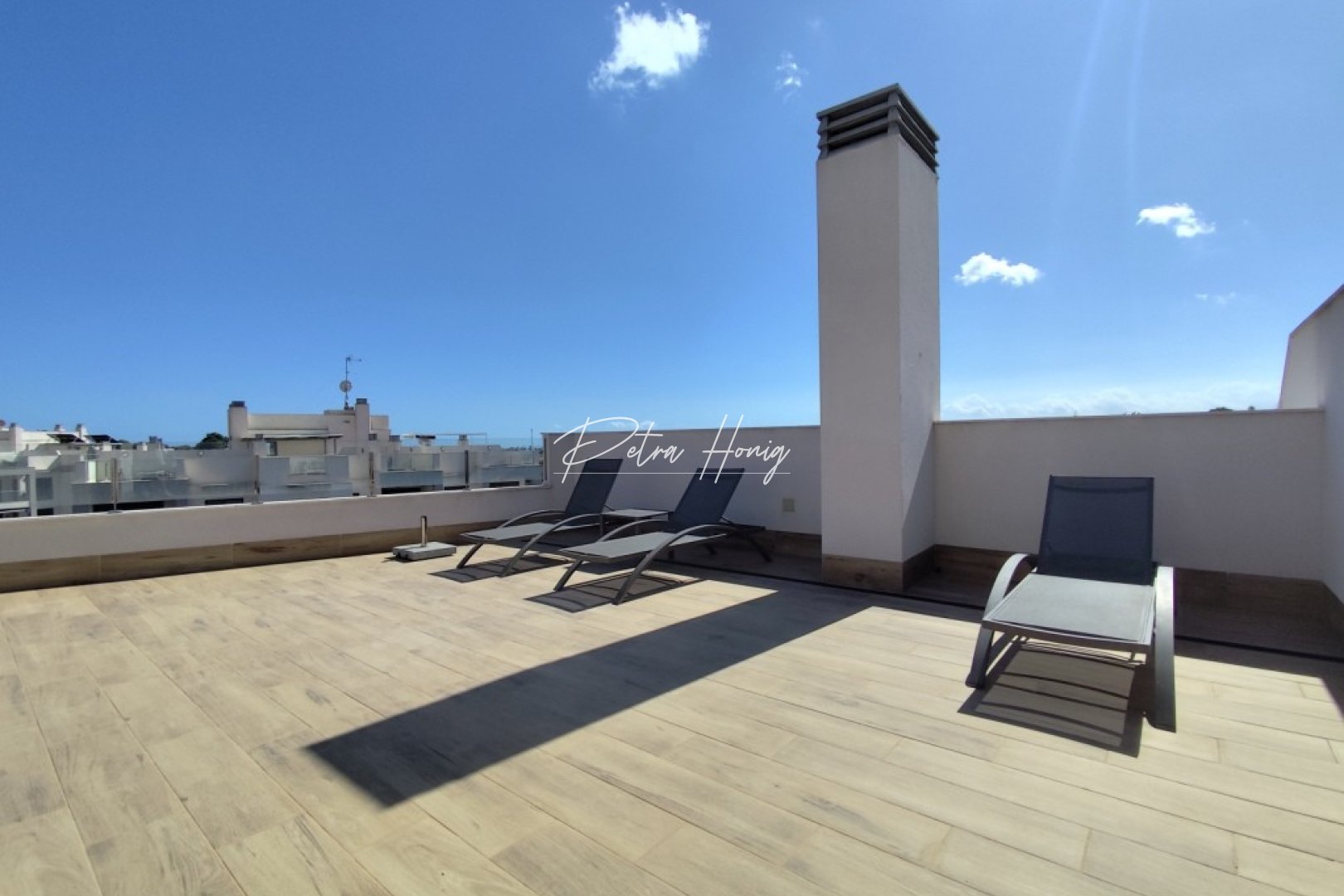 Resales - Apartment - Villamartin