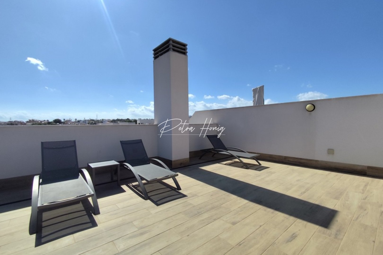 Resales - Apartment - Villamartin