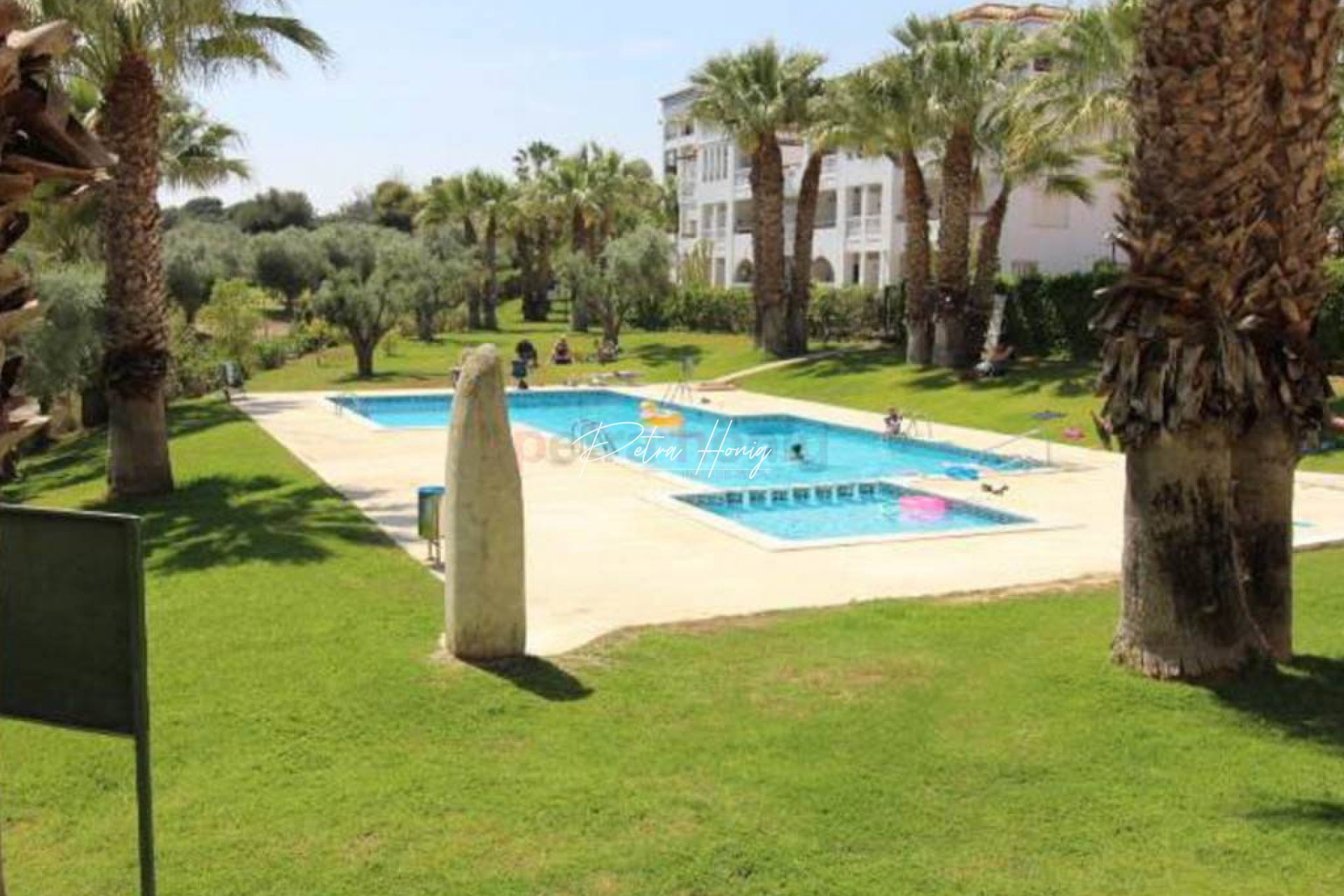 Resales - Apartment - Villamartin