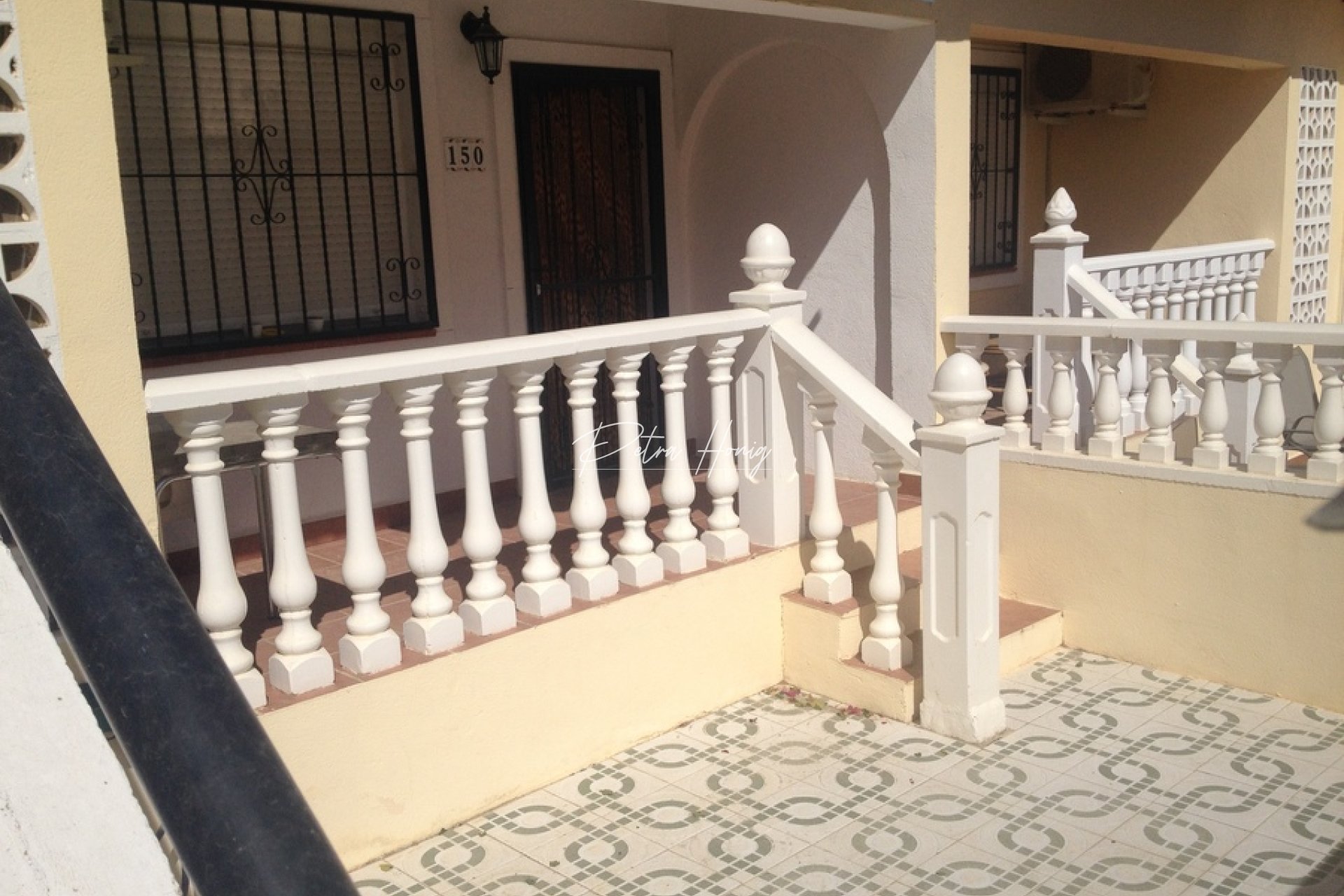 Resales - Apartment - Villamartin