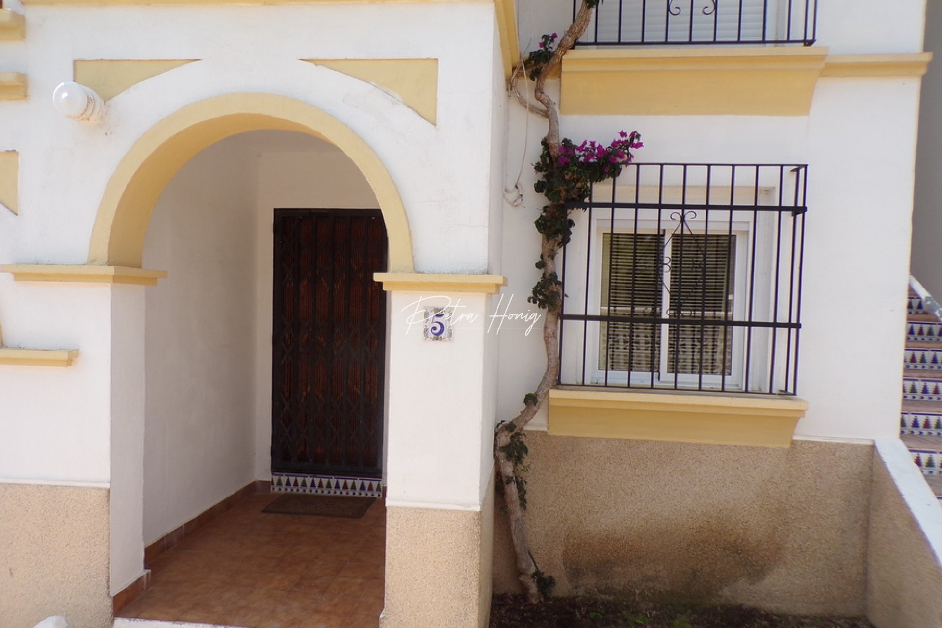 Resales - Apartment - Villamartin