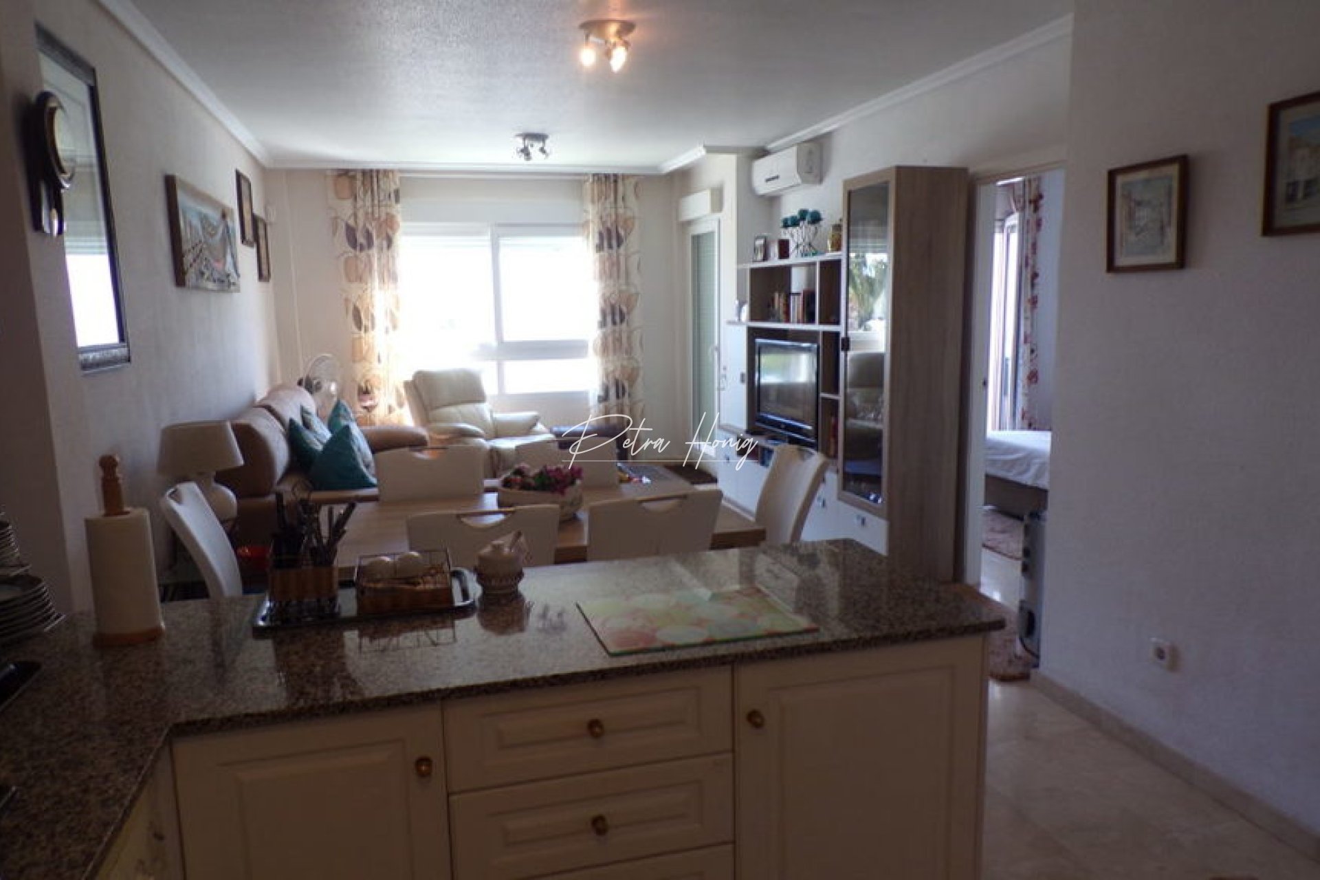 Resales - Apartment - Villamartin