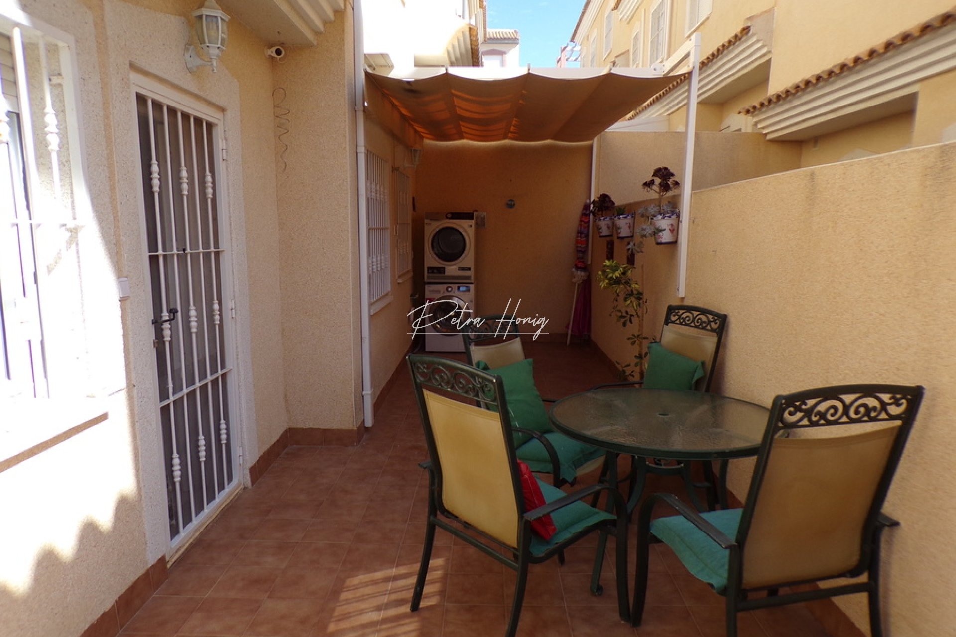 Resales - Apartment - Villamartin