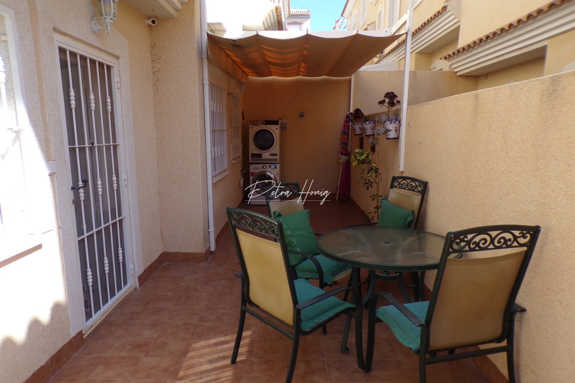 Resales - Apartment - Villamartin