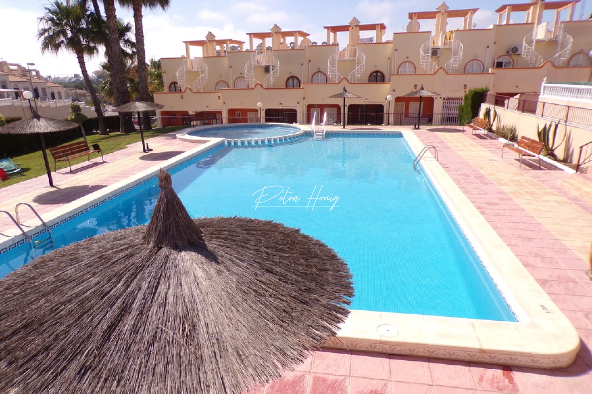 Resales - Apartment - Villamartin