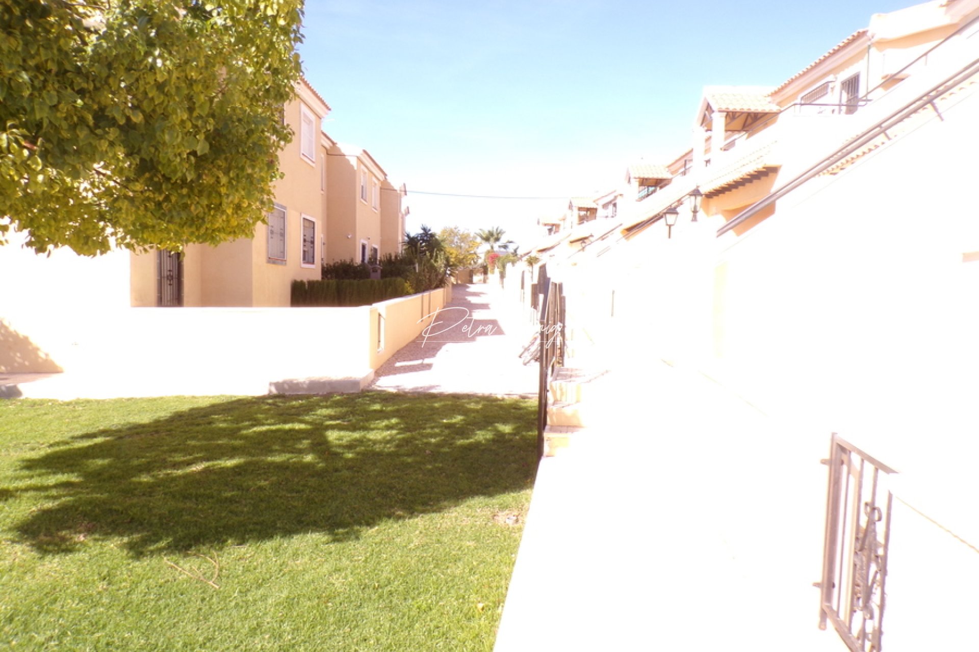 Resales - Apartment - Villamartin