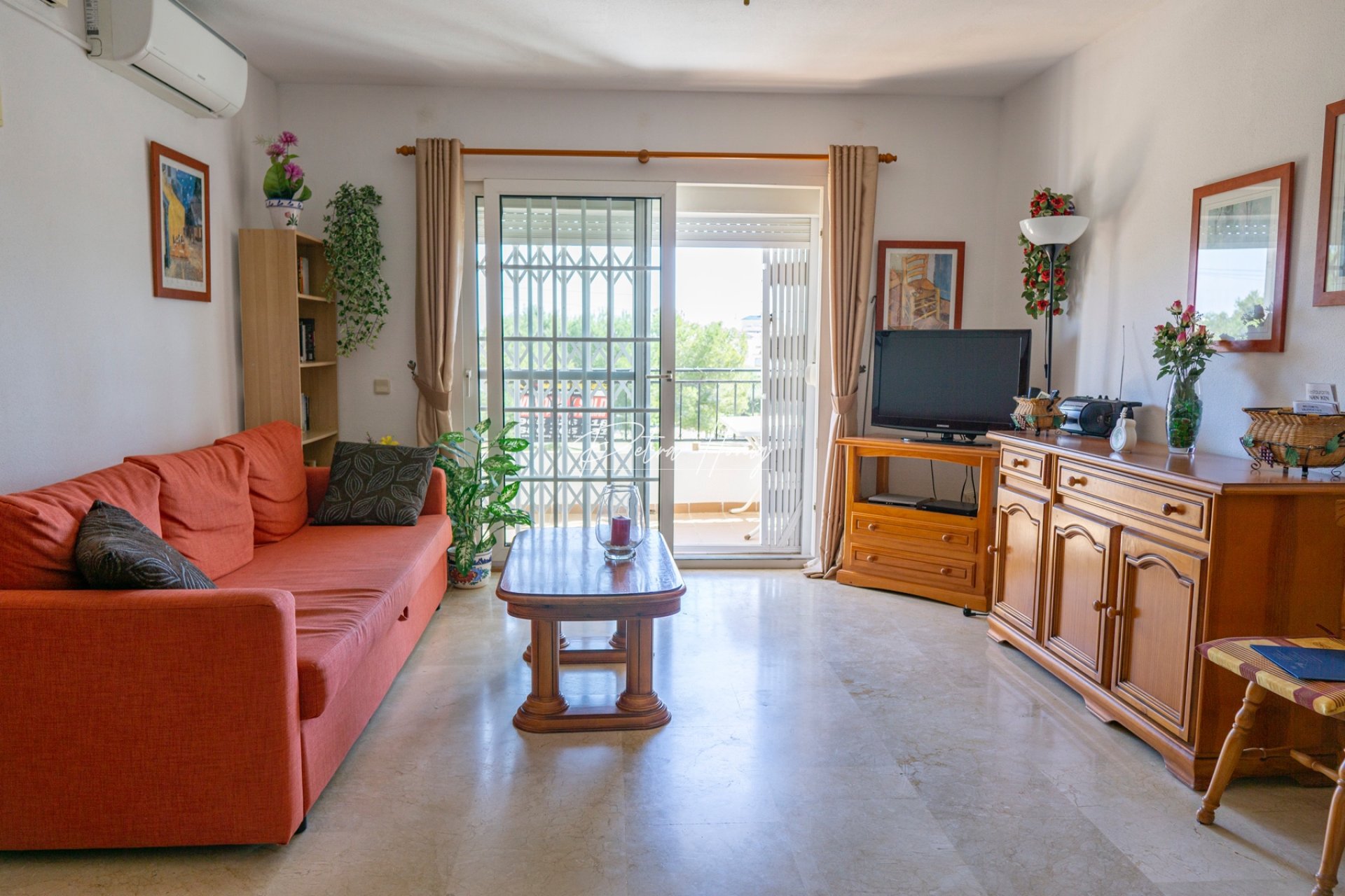 Resales - Apartment - Villamartin