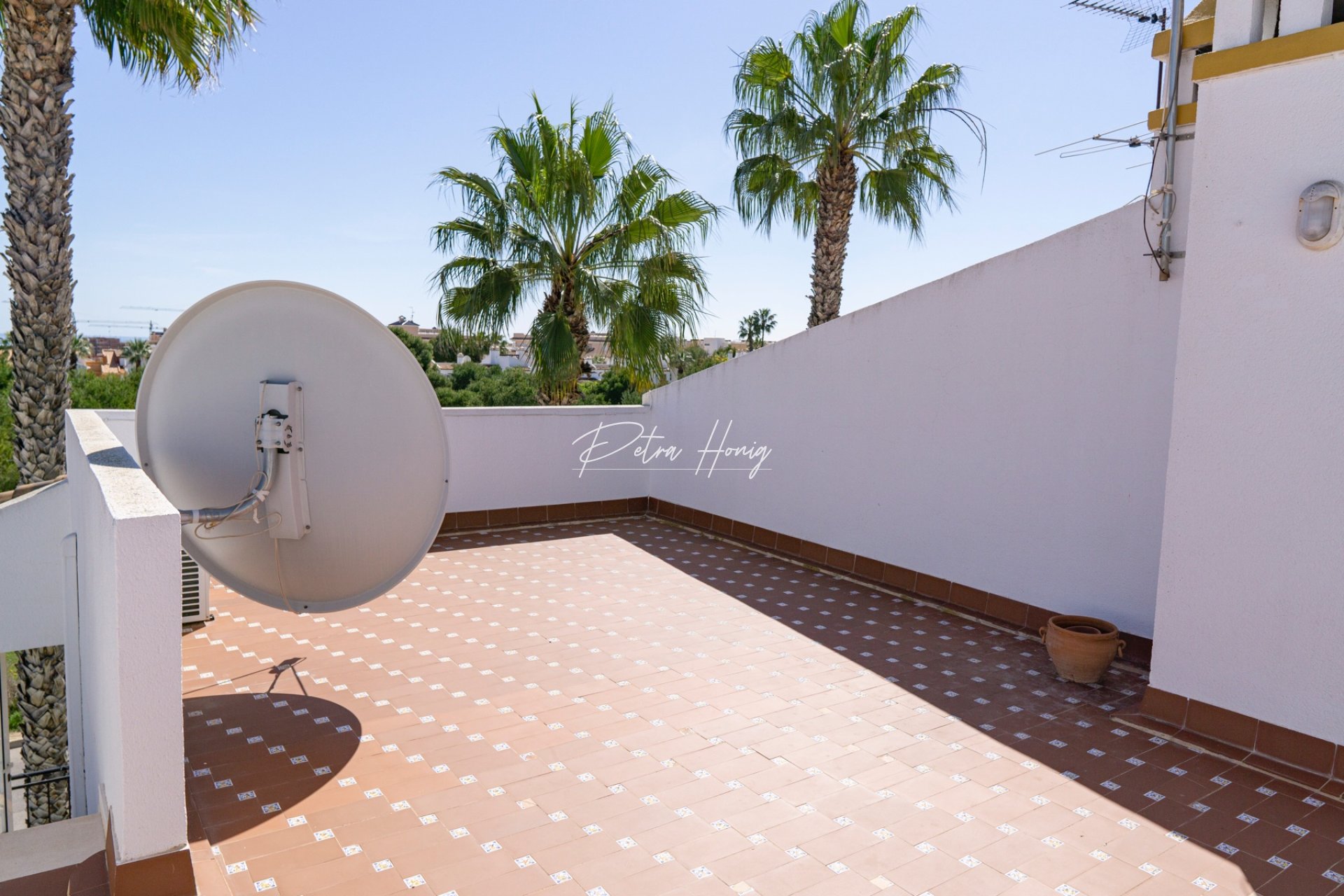 Resales - Apartment - Villamartin