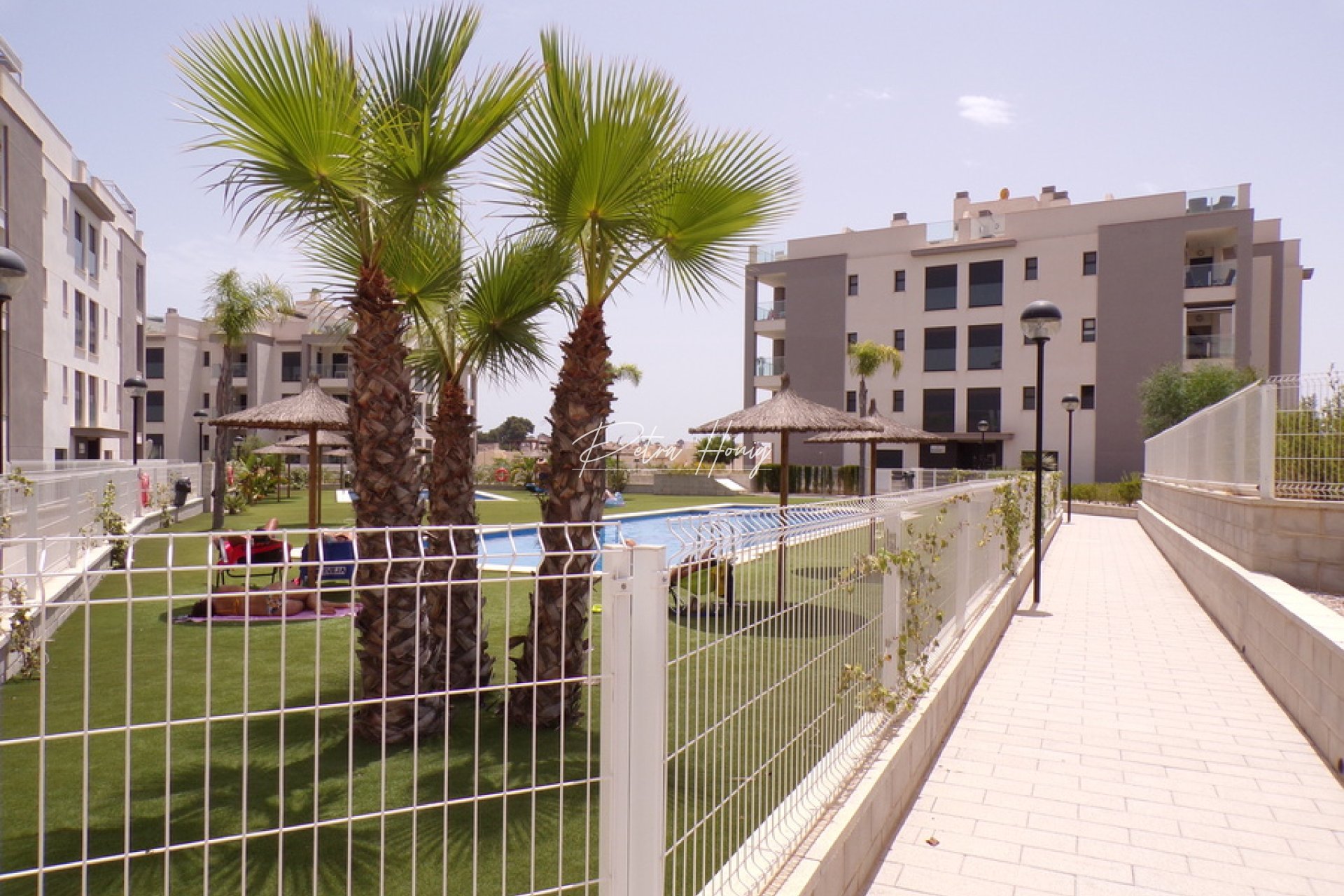 Resales - Apartment - Villamartin