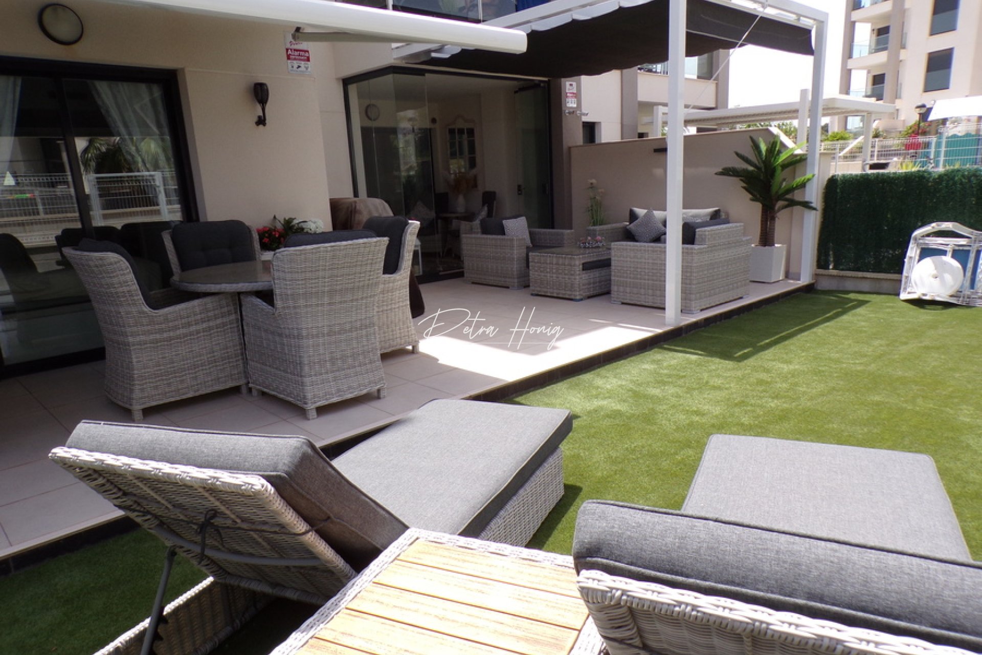 Resales - Apartment - Villamartin