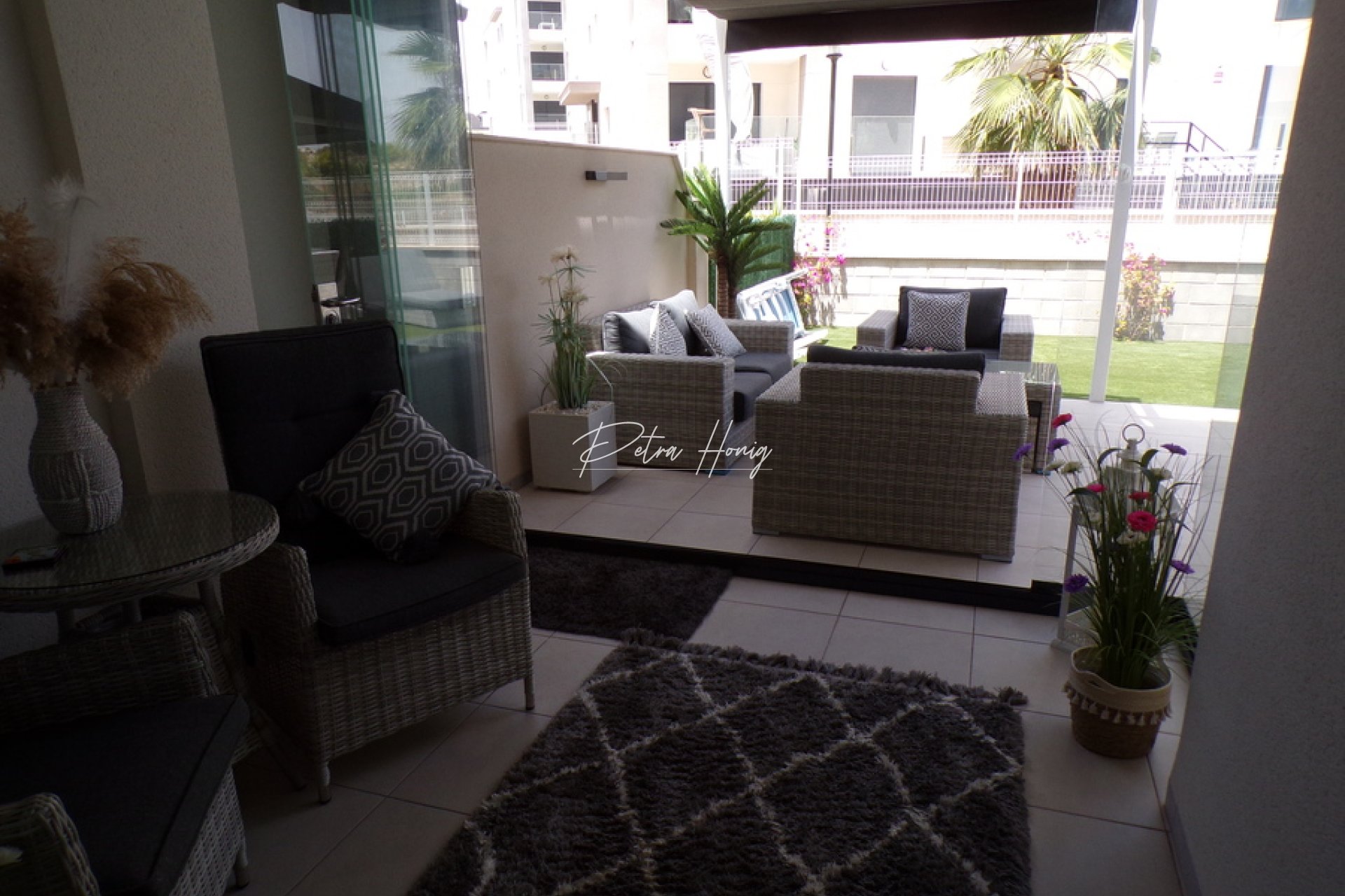 Resales - Apartment - Villamartin