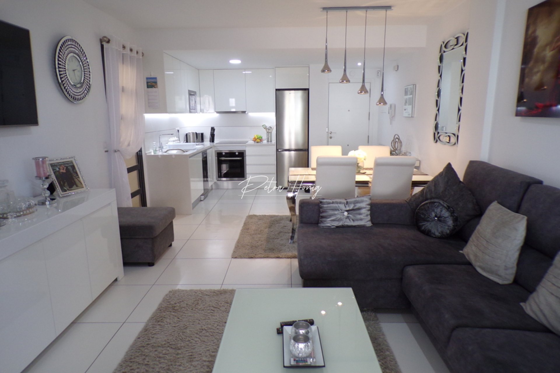 Resales - Apartment - Villamartin