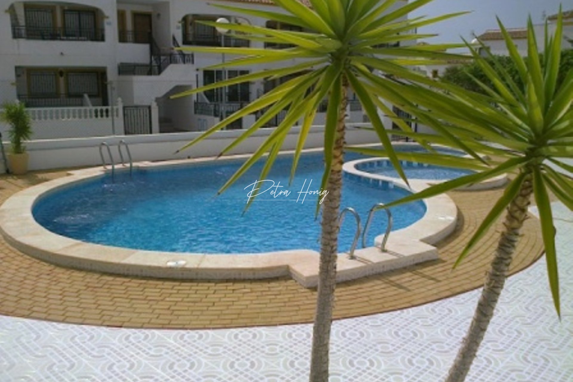 Resales - Apartment - Vista Bella Golf - Entre Naranjos