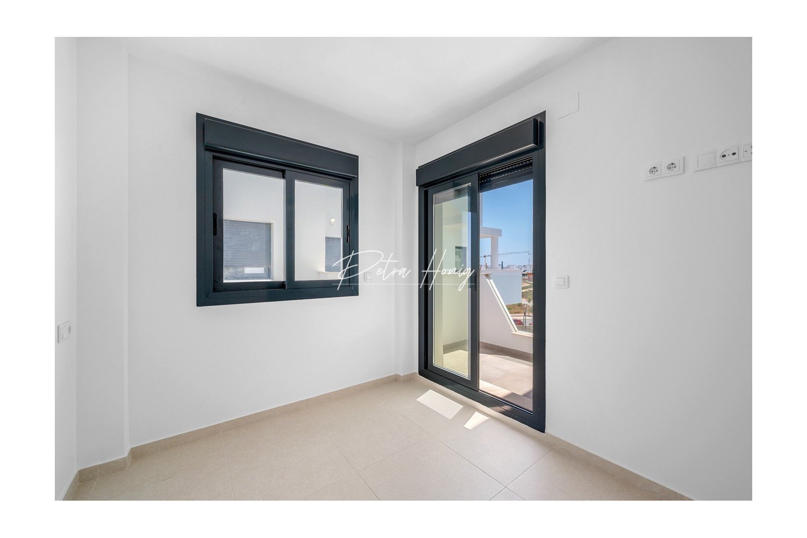 Resales - Appartement - Other areas - Santa Rosalia Lake And Life Resort