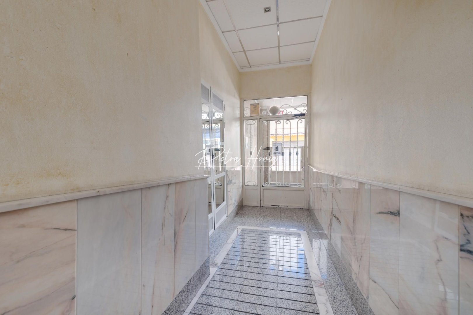 Resales - Appartement - Torrevieja - Centro - Muelle Pesquero