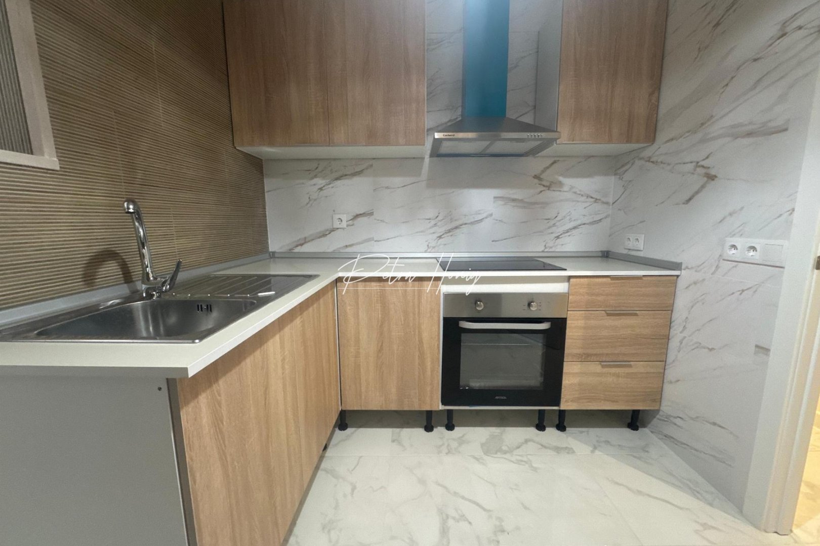 Resales - Appartement - Torrevieja - Muelle Pesquero