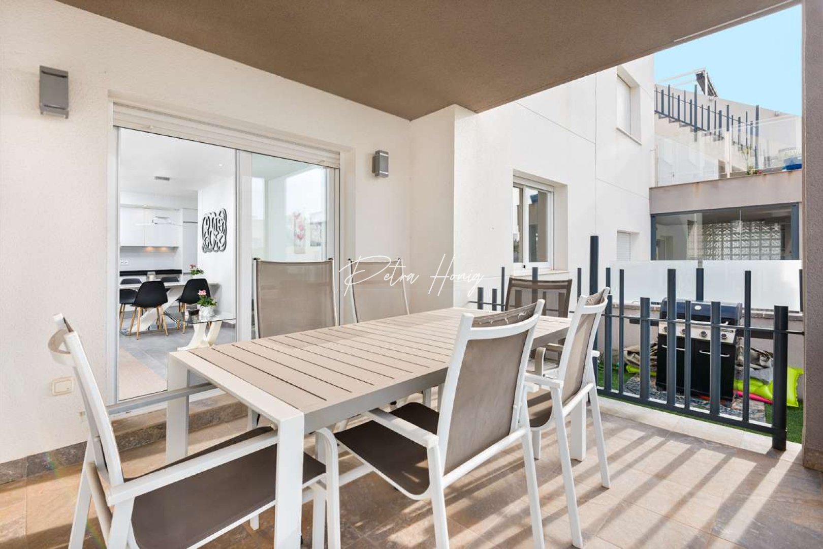 Resales - Bungalow - Aguas Nuevas