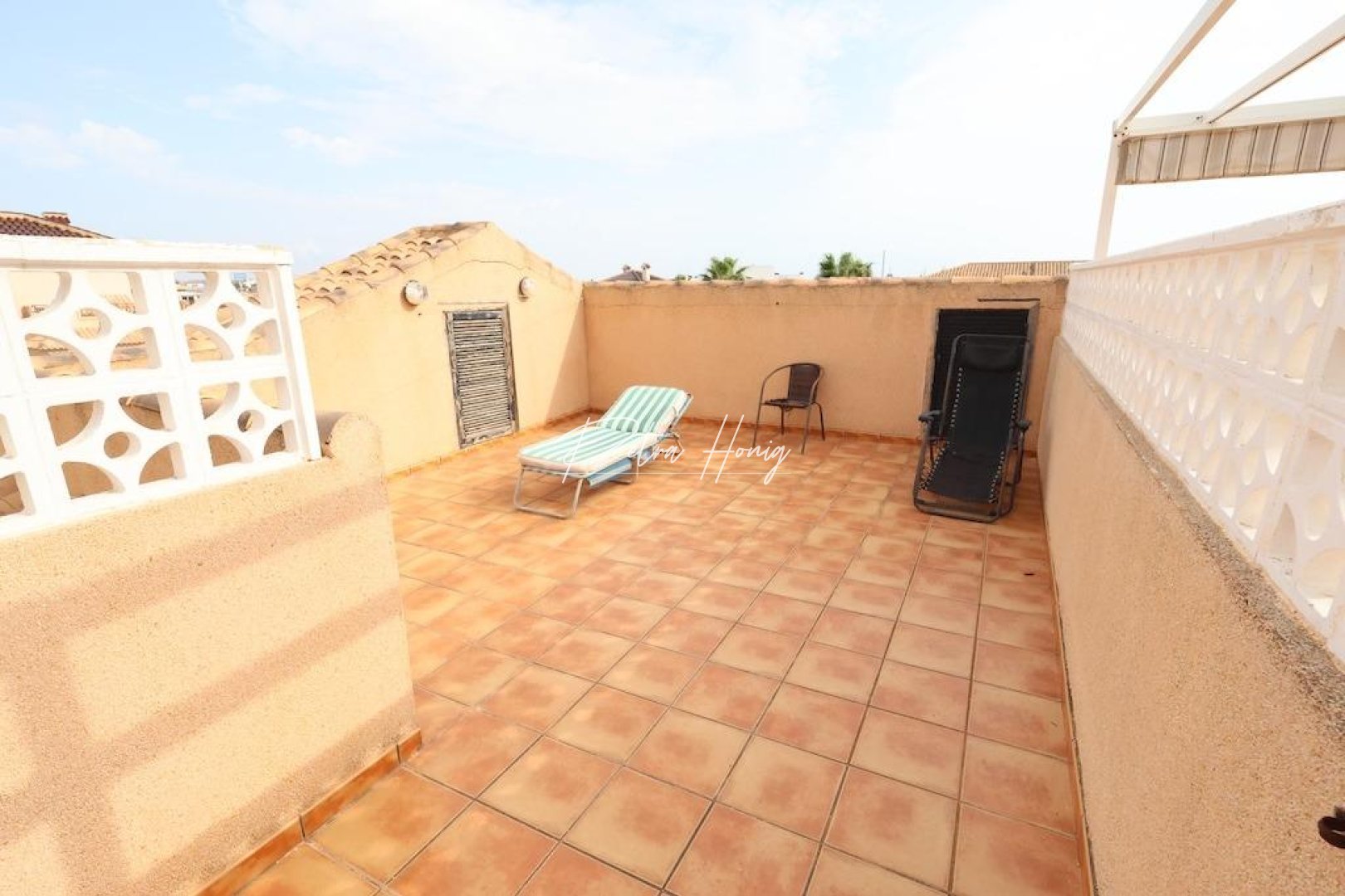 Resales - Bungalow - Orihuela Costa - La Zenia