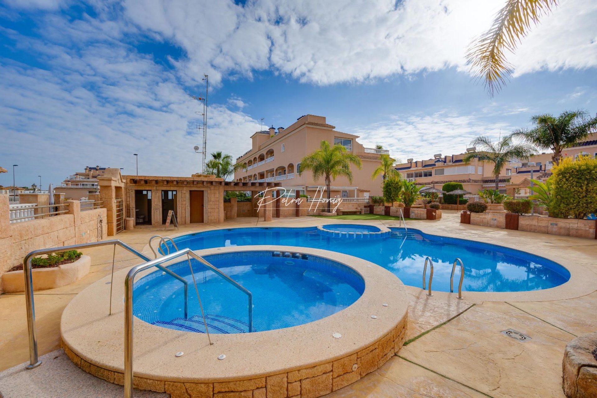 Resales - Bungalow - Orihuela Costa - Los dolses