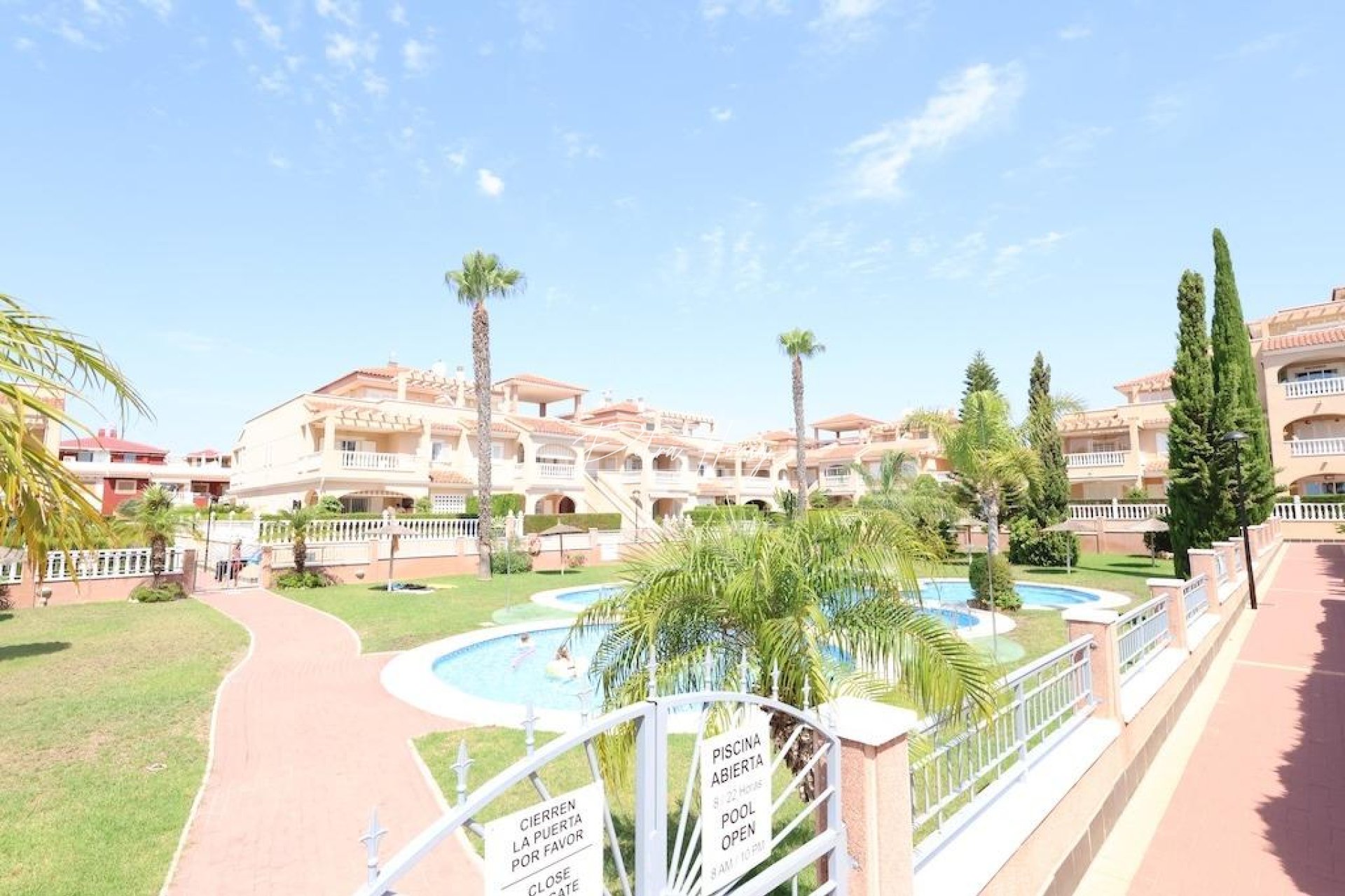 Resales - Bungalow - Orihuela Costa - Punta Prima