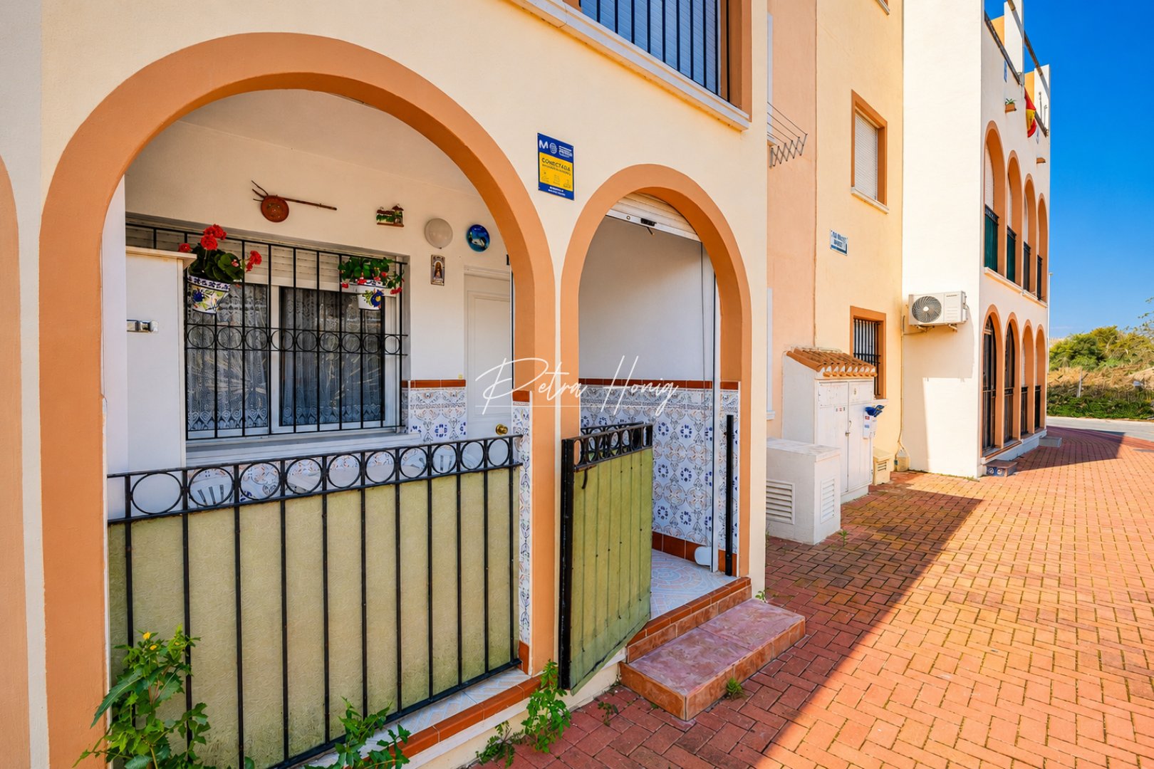 Resales - Bungalow - Torrevieja - Playa De Los Náufragos
