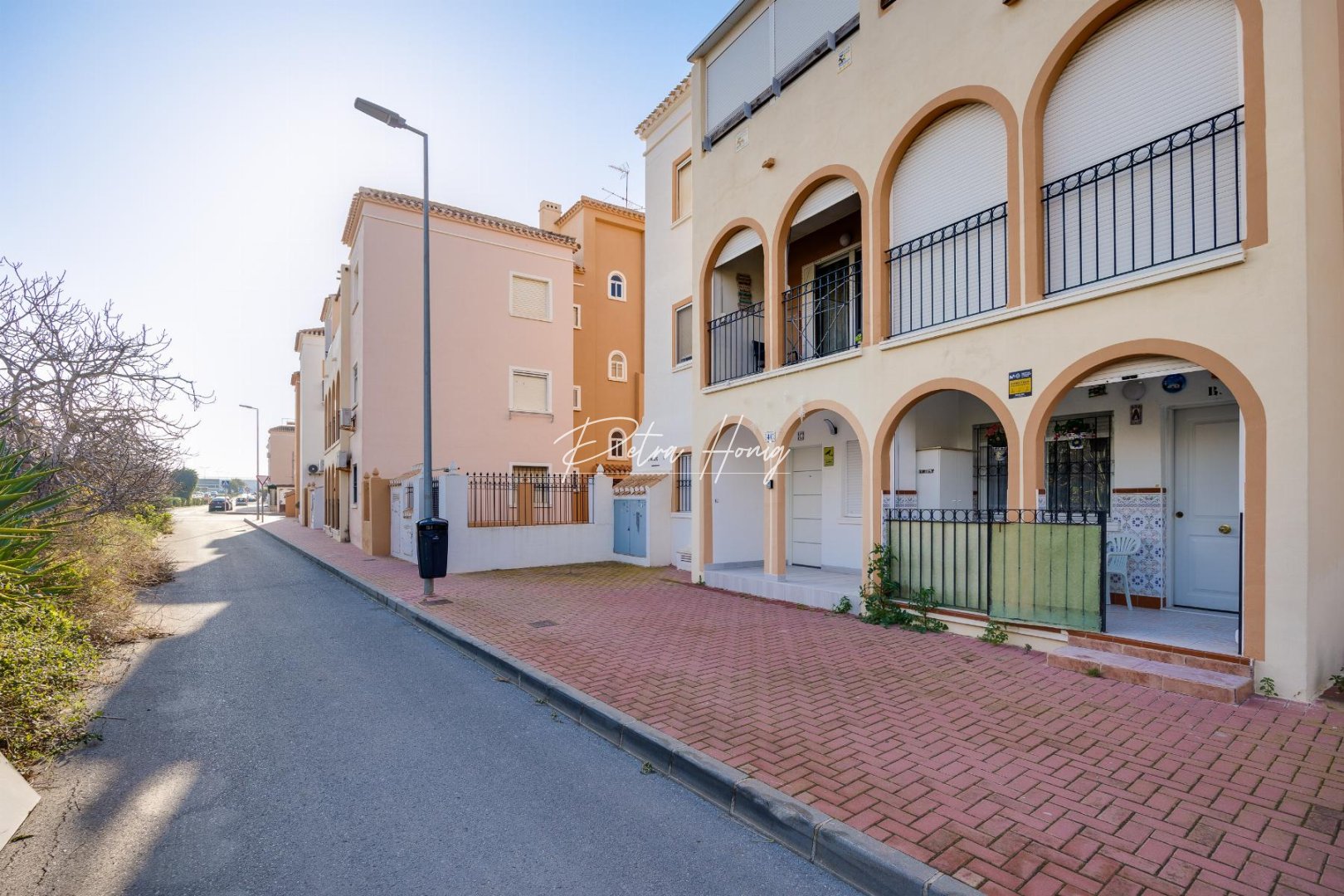 Resales - Bungalow - Torrevieja - Playa De Los Náufragos