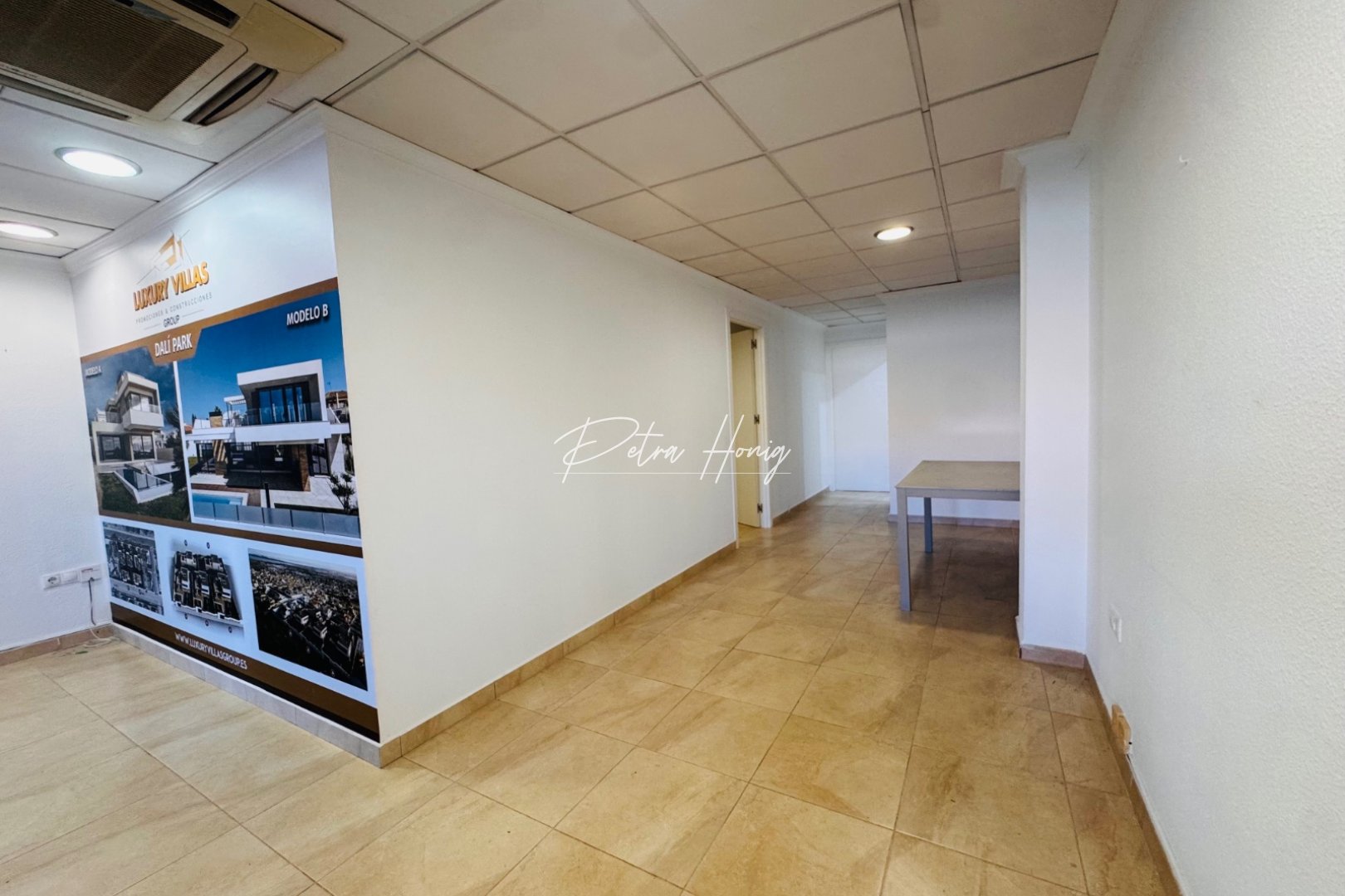 Resales - Commercial - Benijofar