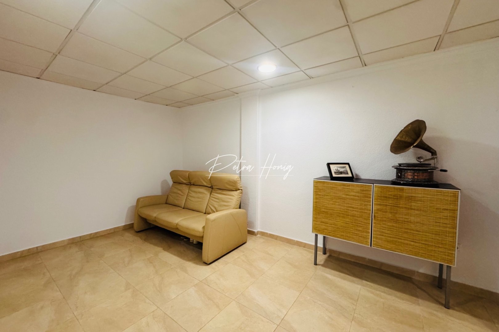 Resales - Commercial - Benijofar