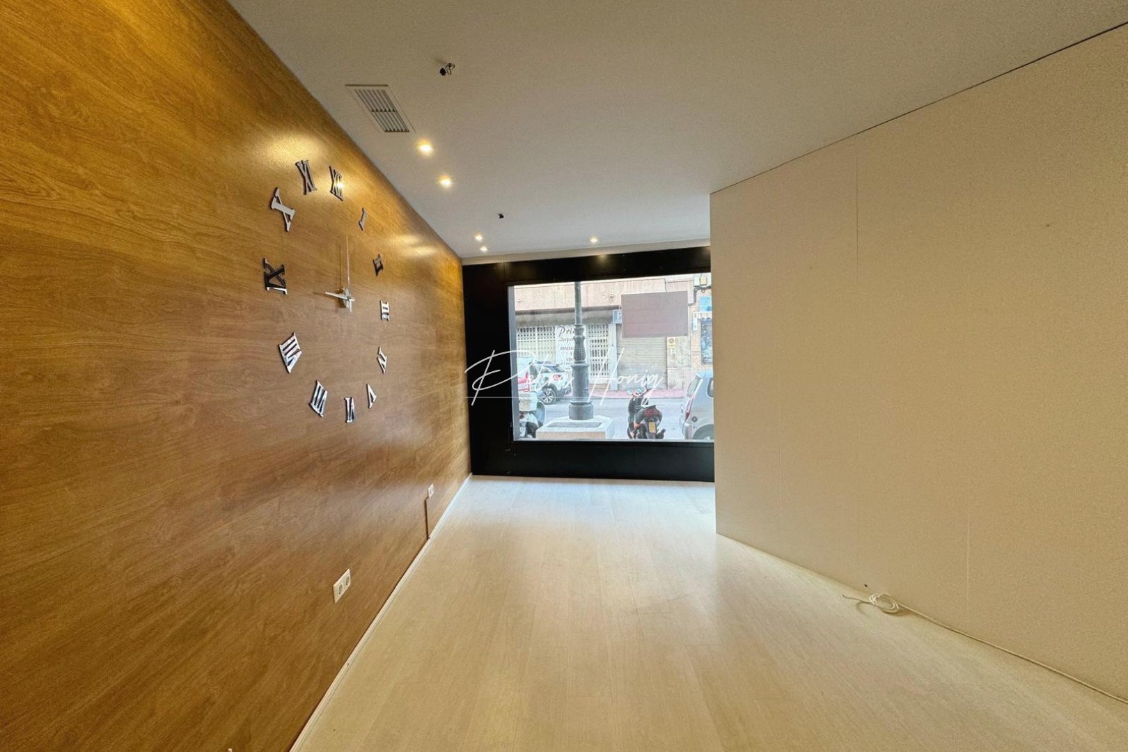 Resales - Commercial - Guardamar del Segura