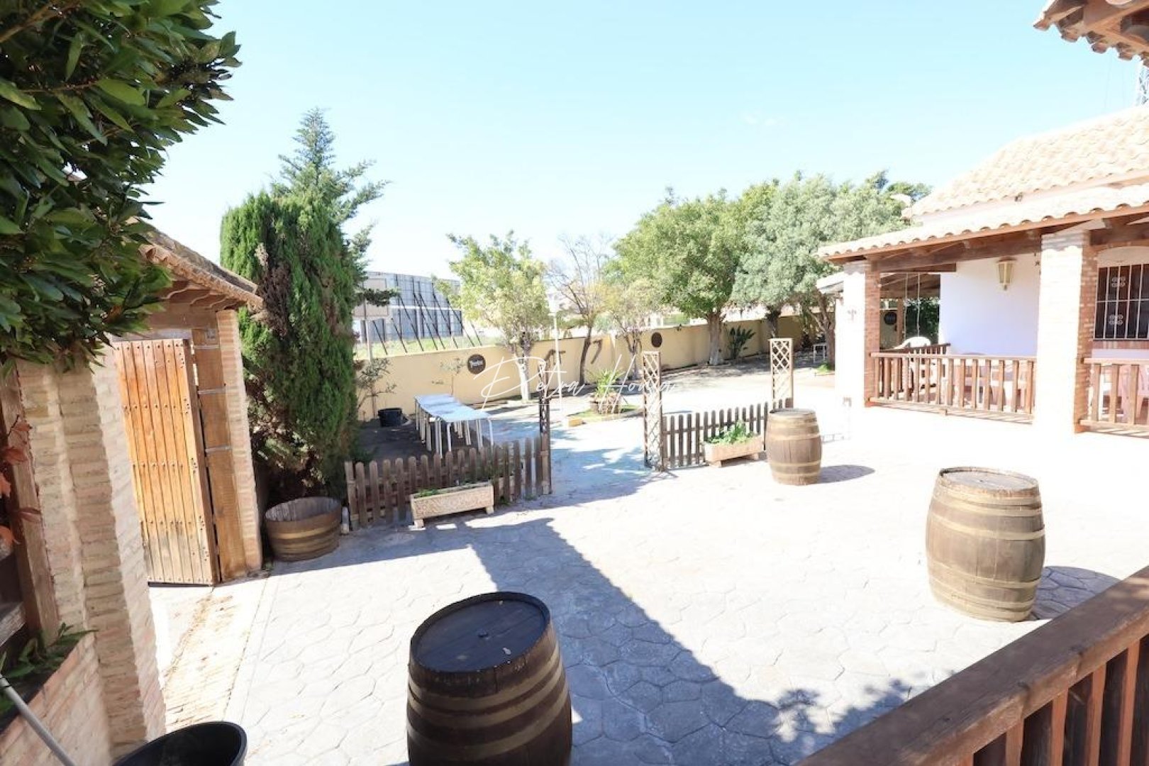 Resales - Commercial - Orihuela Costa - La Zenia