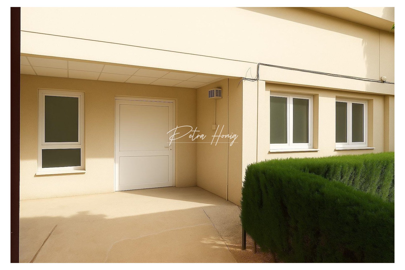 Resales - Commercial - Orihuela Costa - La Zenia